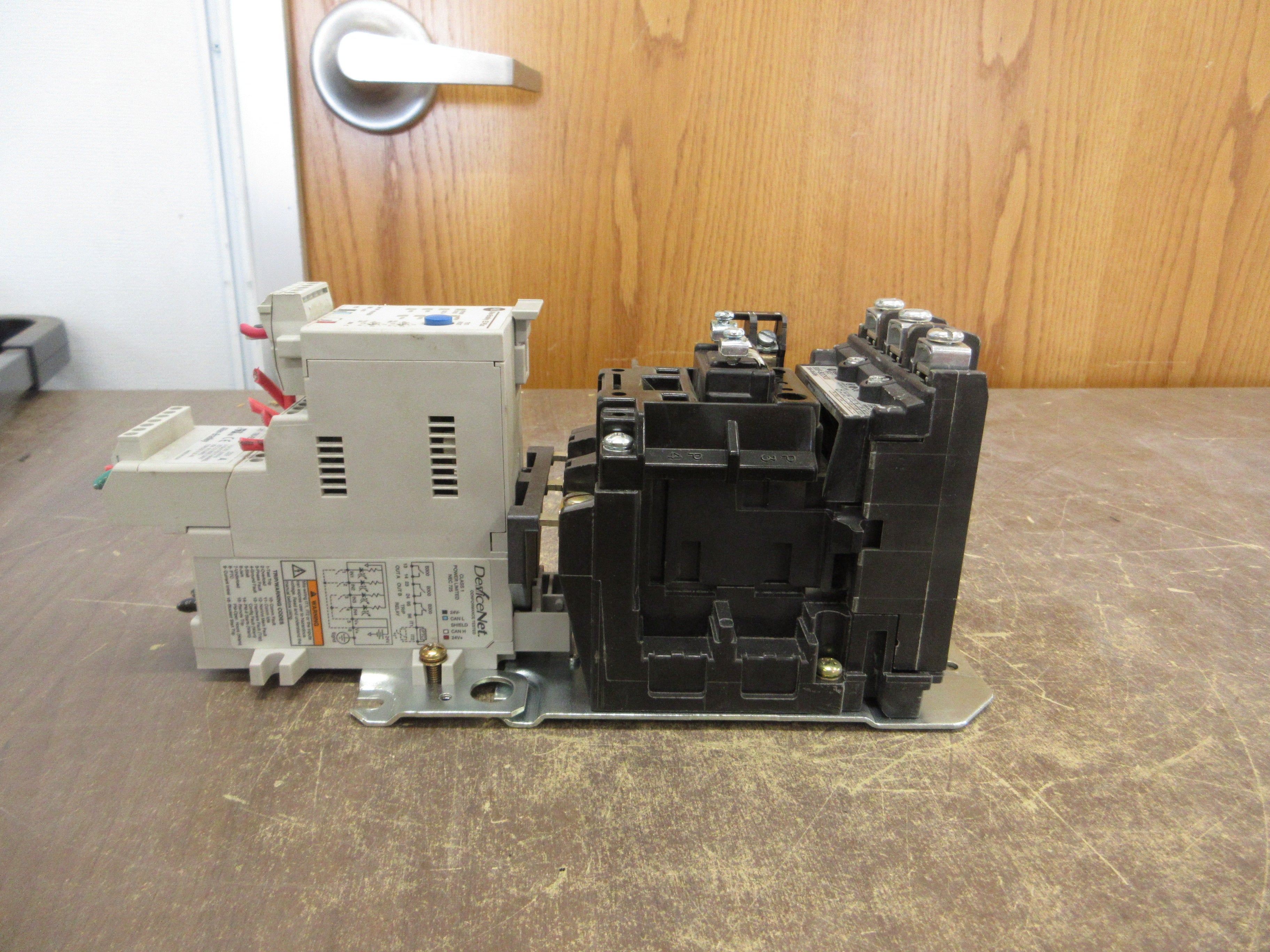 Allen-Bradley Size 1 Starter 500F-BOD930/592-EC2CC 115-120V Coil Used