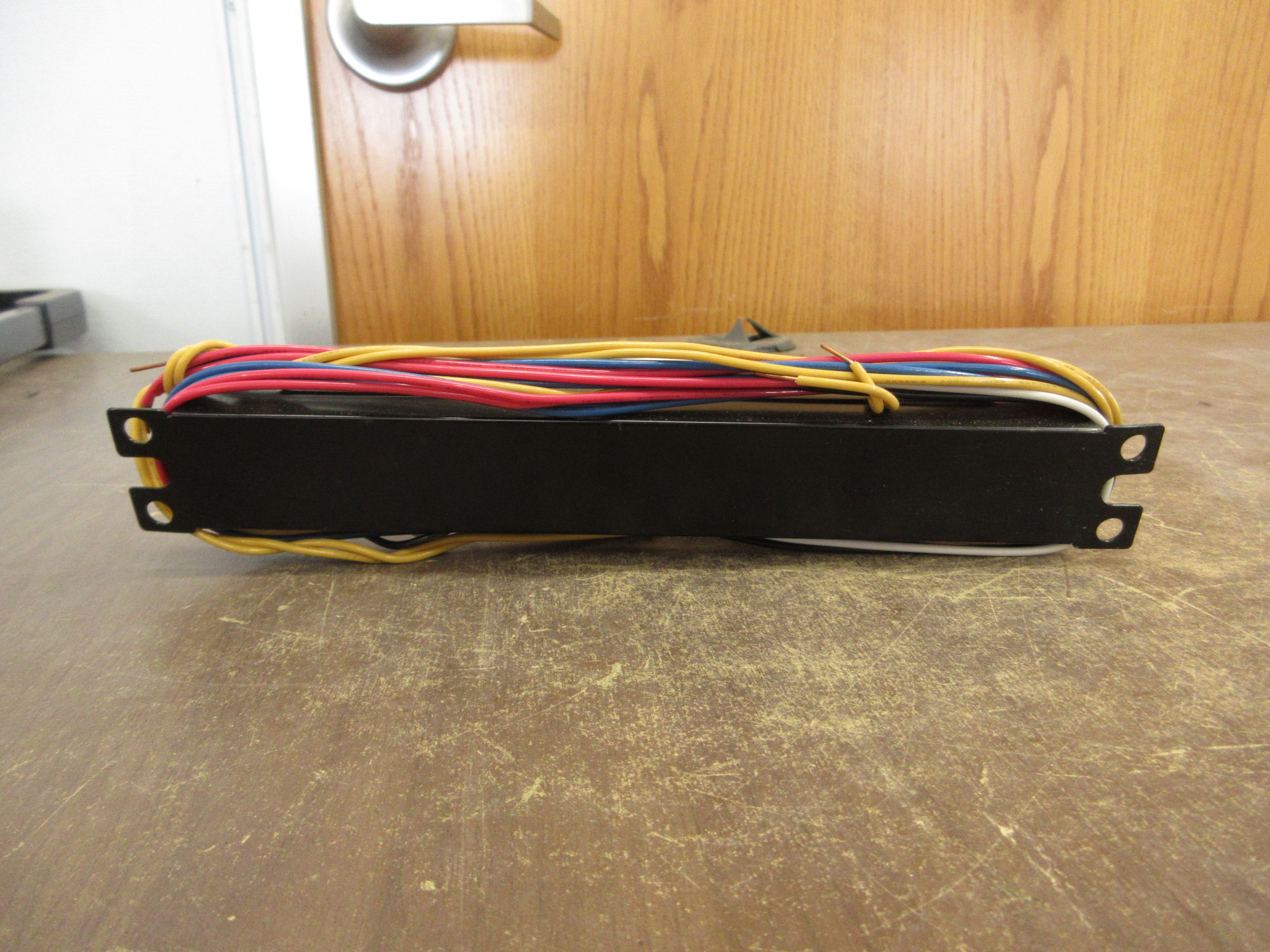 GE UltraMax G-Series T8 Electronic Ballast GE432MAX-G-N-DIYB 120-277V 50/60Hz