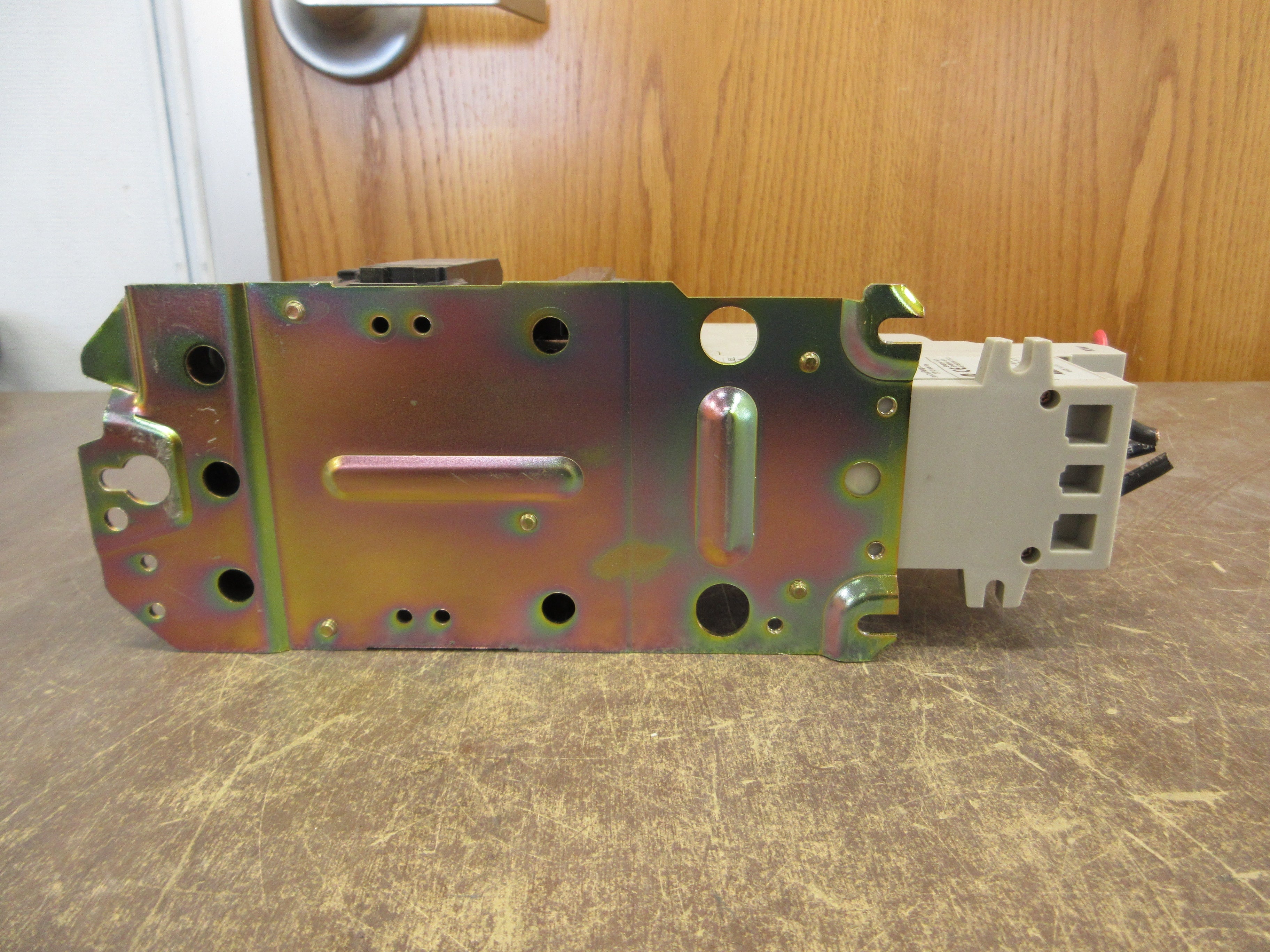 Allen-Bradley Size 1 Starter 509-BOD-XXX / 592-EC2CC 115-120V Coil Trip: 5-25A