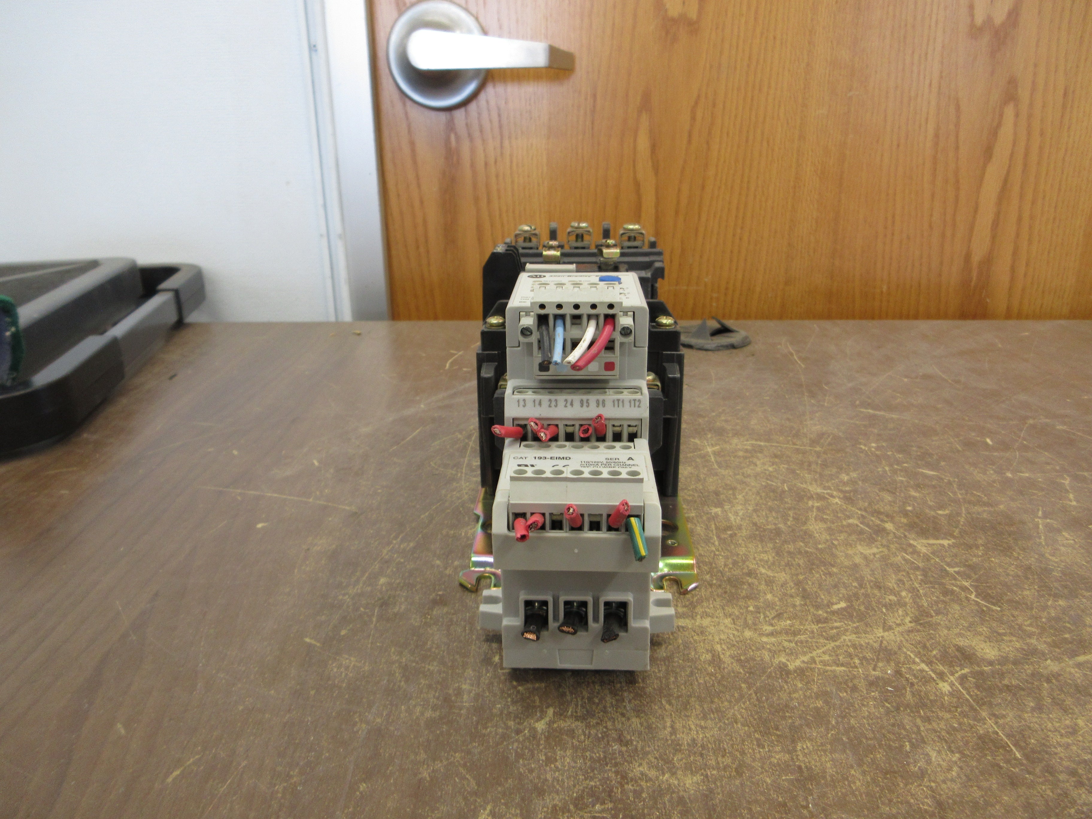 Allen-Bradley Size 1 Starter 509-BOD-XXX / 592-EC2BC 115-120V Coil Trip: 3-15A