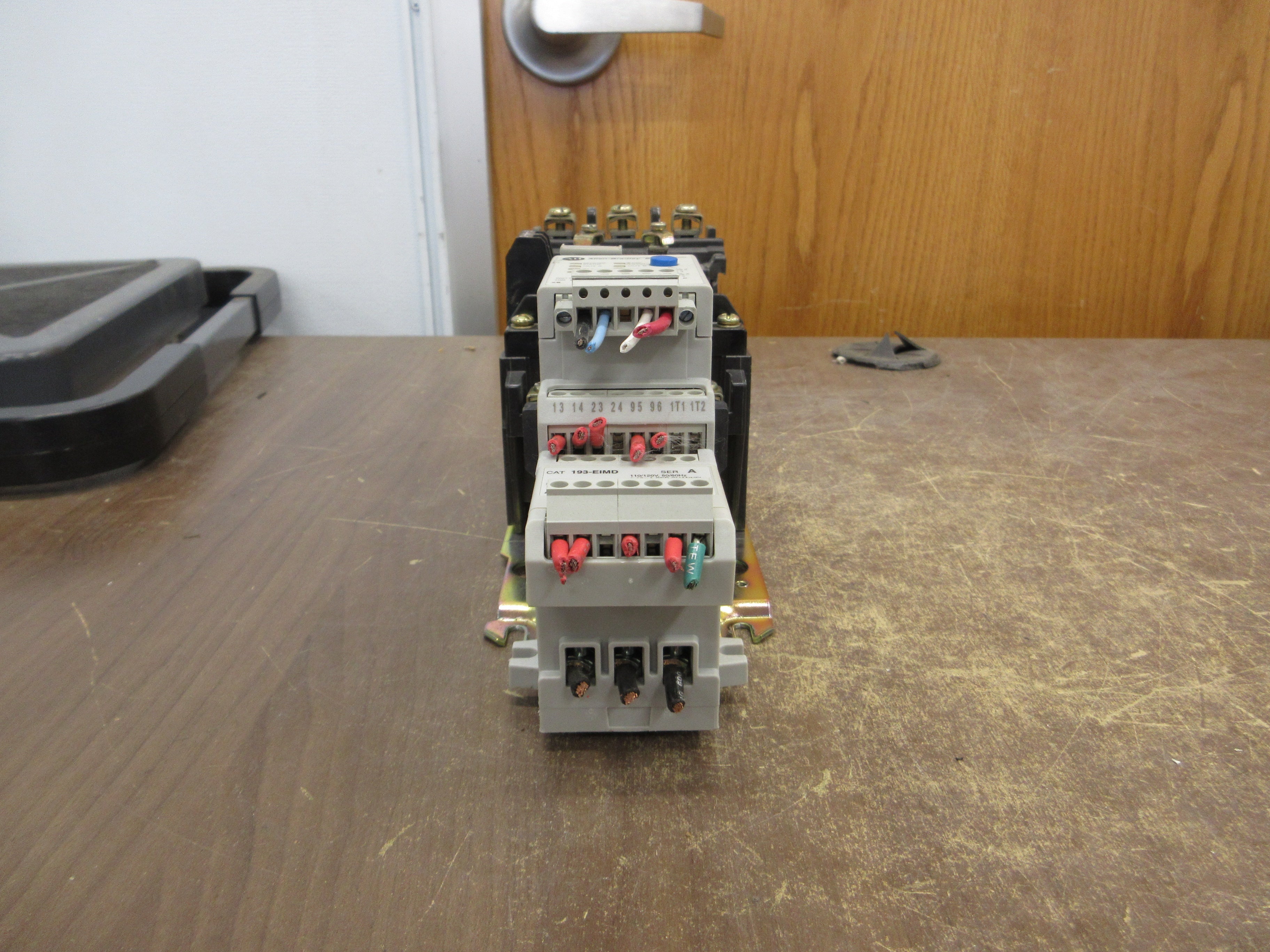 Allen-Bradley Size 1 Starter 509-BOD-XXX / 592-EC2AC 115-120V Coil Trip: 1-5A