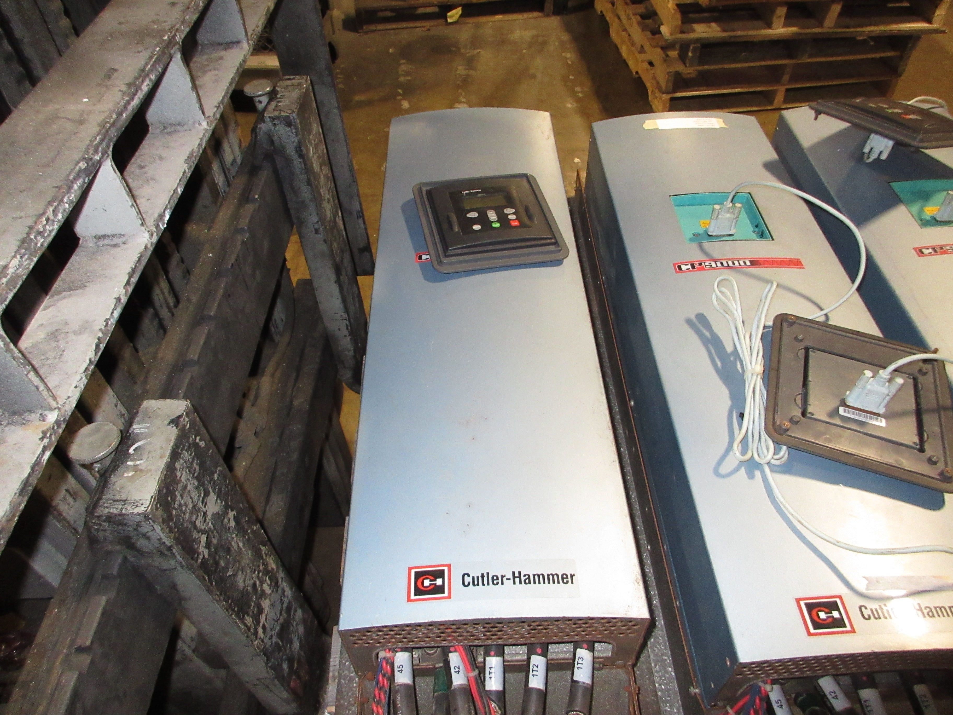 Cutler-Hammer CP9000 AC Drive NI9100AN-5M0A00 150HP w/ Keypad & External Mount