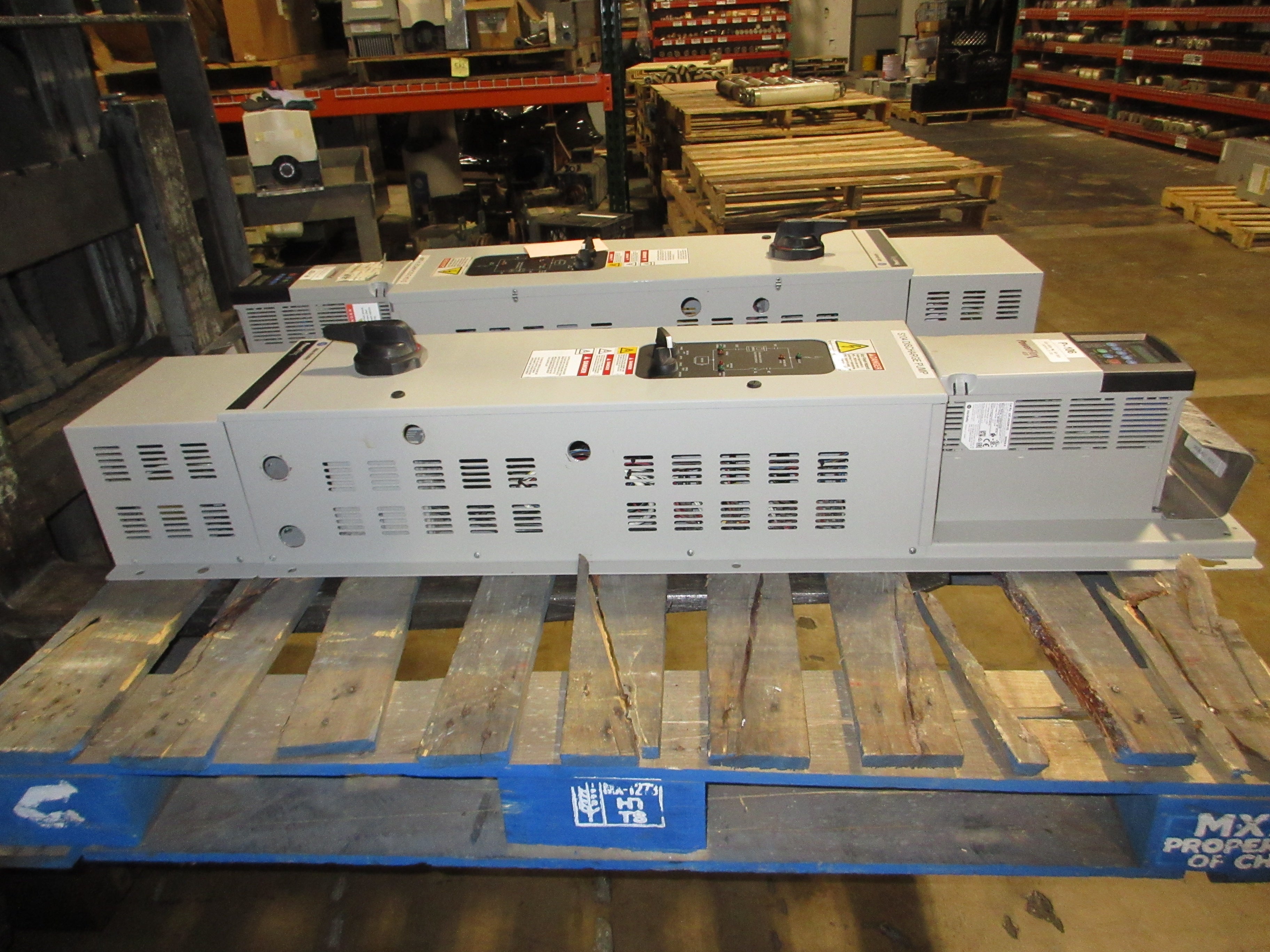 Allen-Bradley PowerFlex 400 AC Drive w/ Bypass 22C-D022N103 Ser. B 15HP 3Ph Used