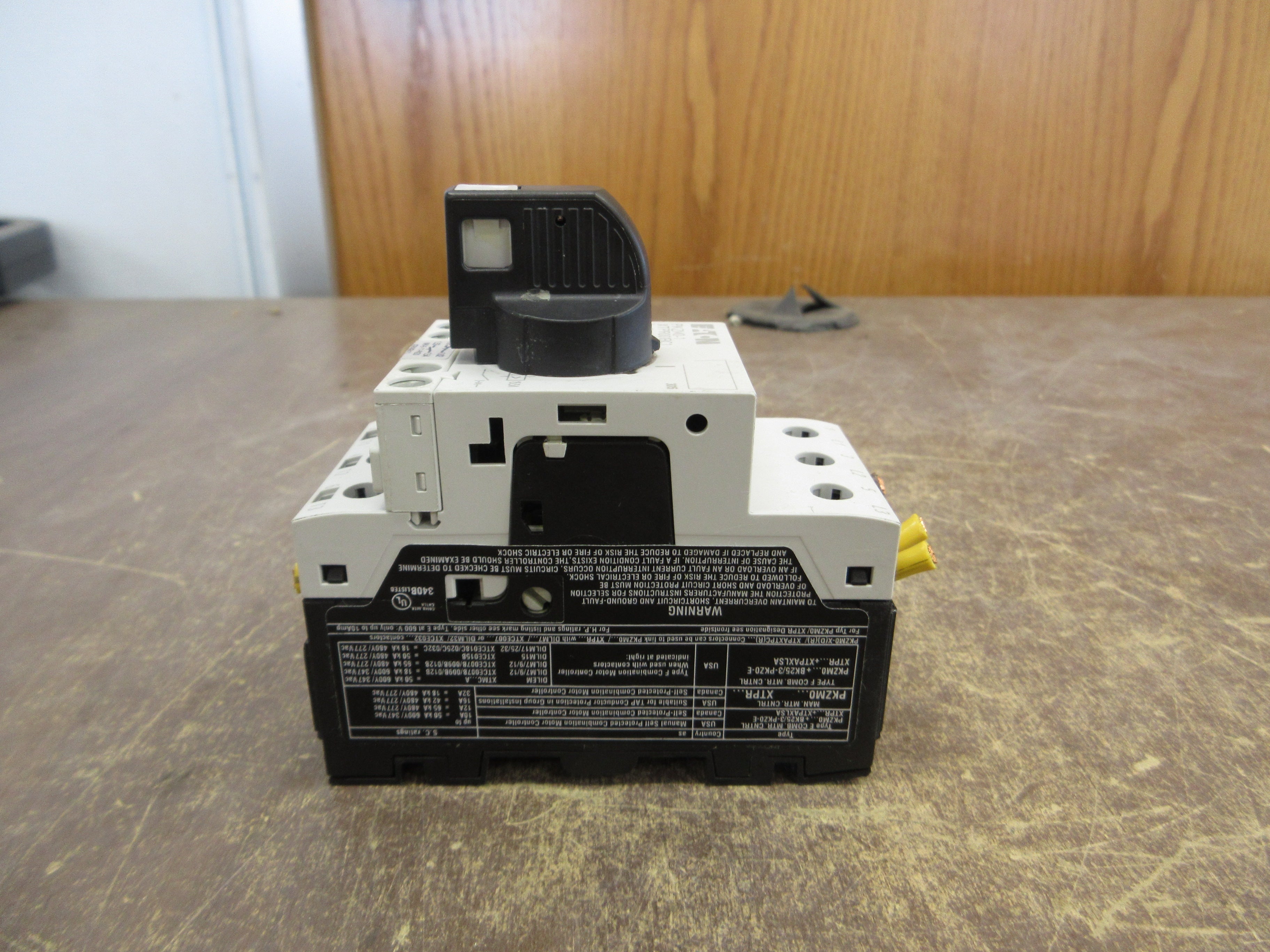 Eaton Manual Motor Protector PKZM0-1 XTPR001BC1 Trip: 0.63-1A Used