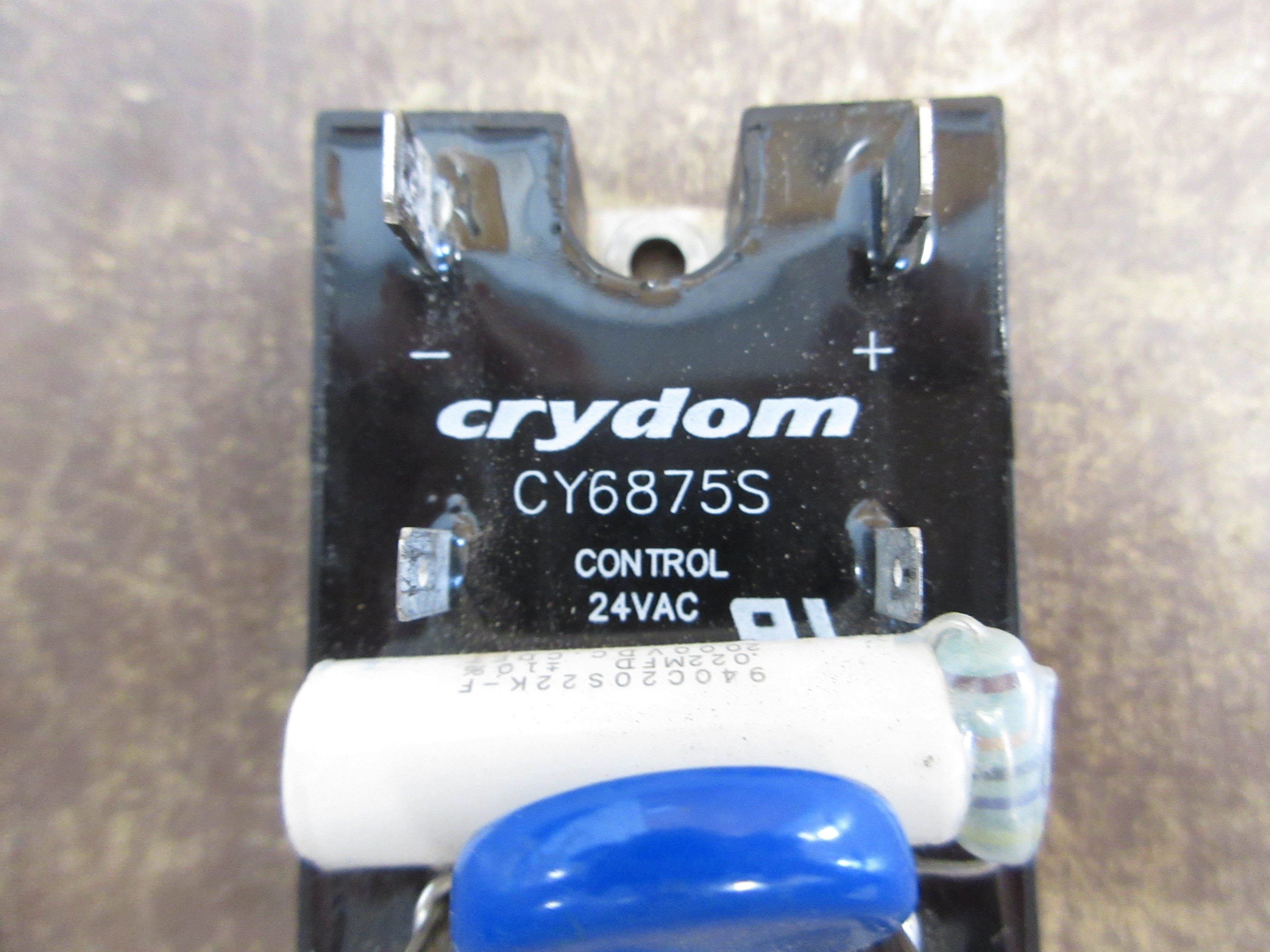 Crydom Solid State Relay CY6875S 24VAC Control Used