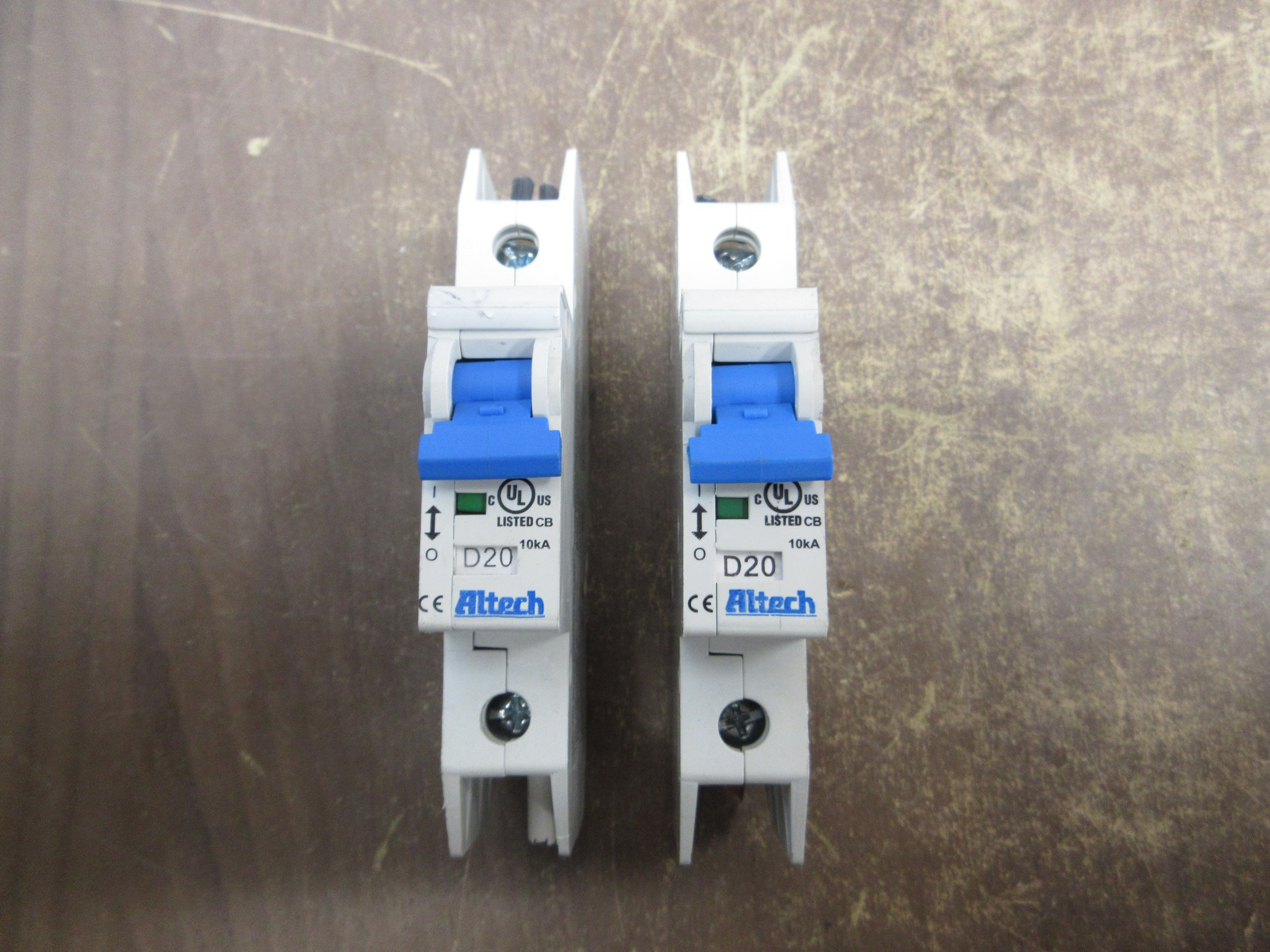 Altech Circuit Breaker D20 277V 20A 1P *Lot of 2* *Chipped Din Rail Mount* Used