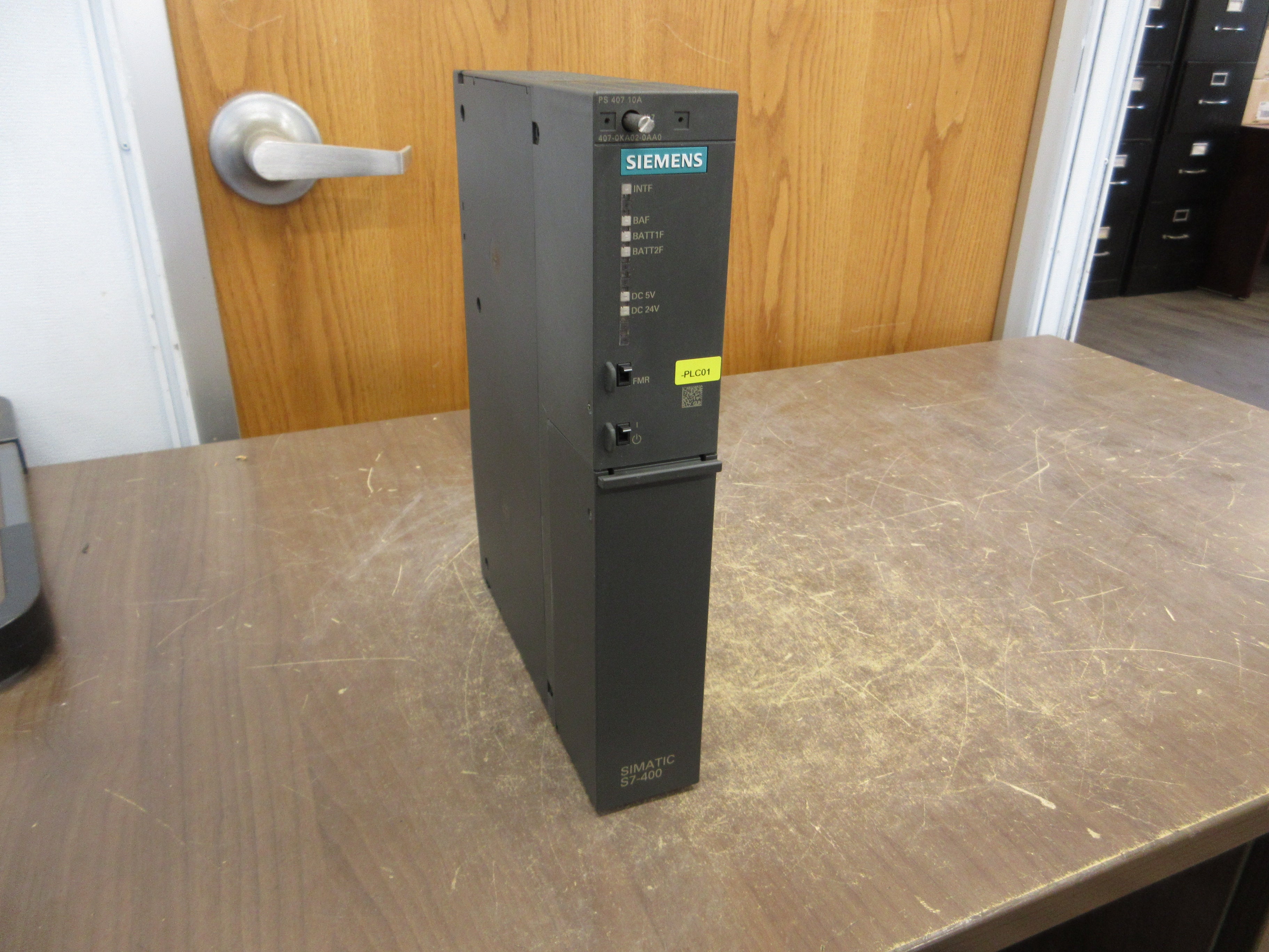 Siemens Simatic S7-400 SV Power Supply Module 6ES7 407-0KA02-0AA0 Used