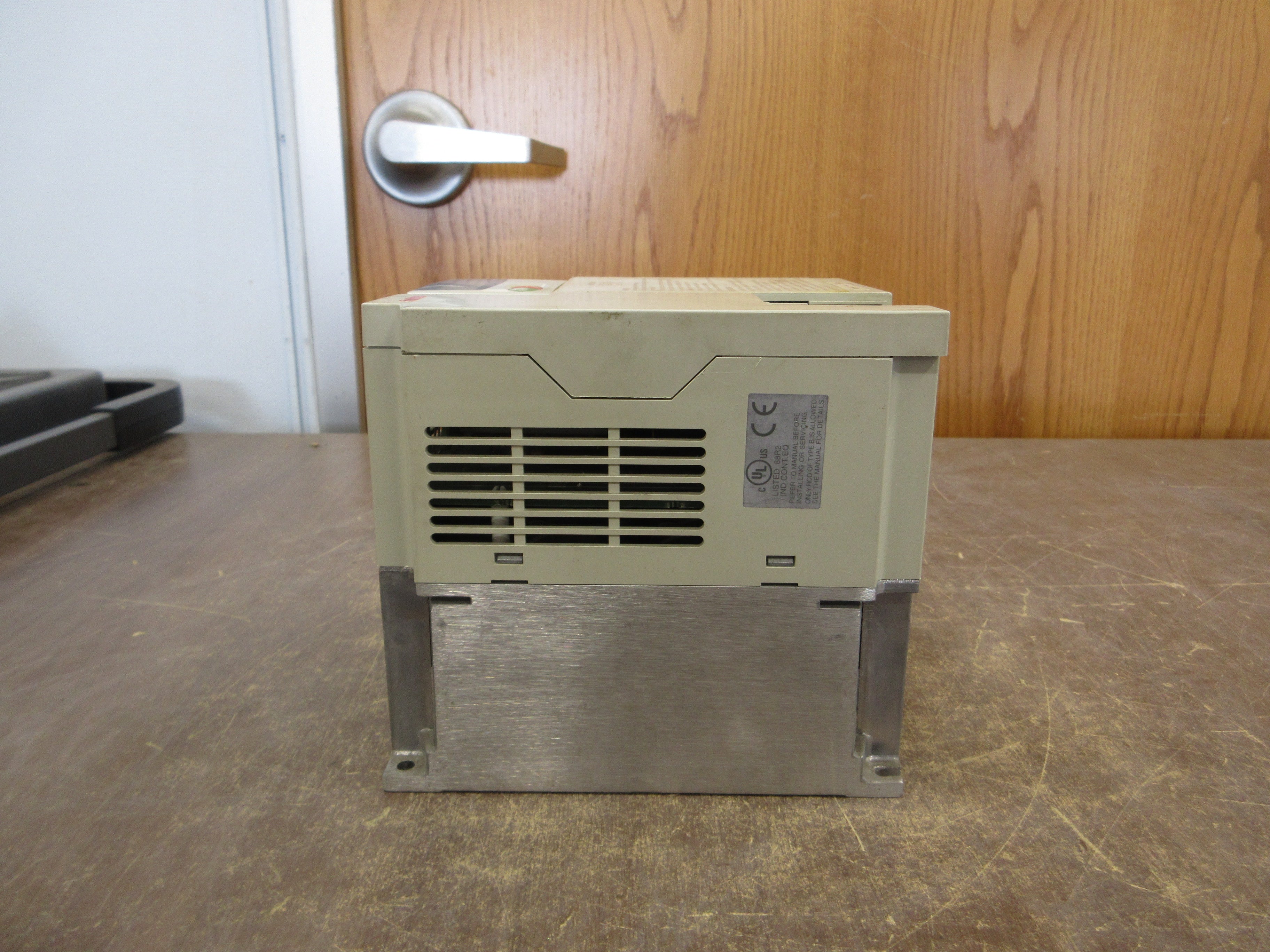 Mitsubishi E500 AC Drive FR-E540-1.5K-NA 2HP 3Ph w/ Keypad Used
