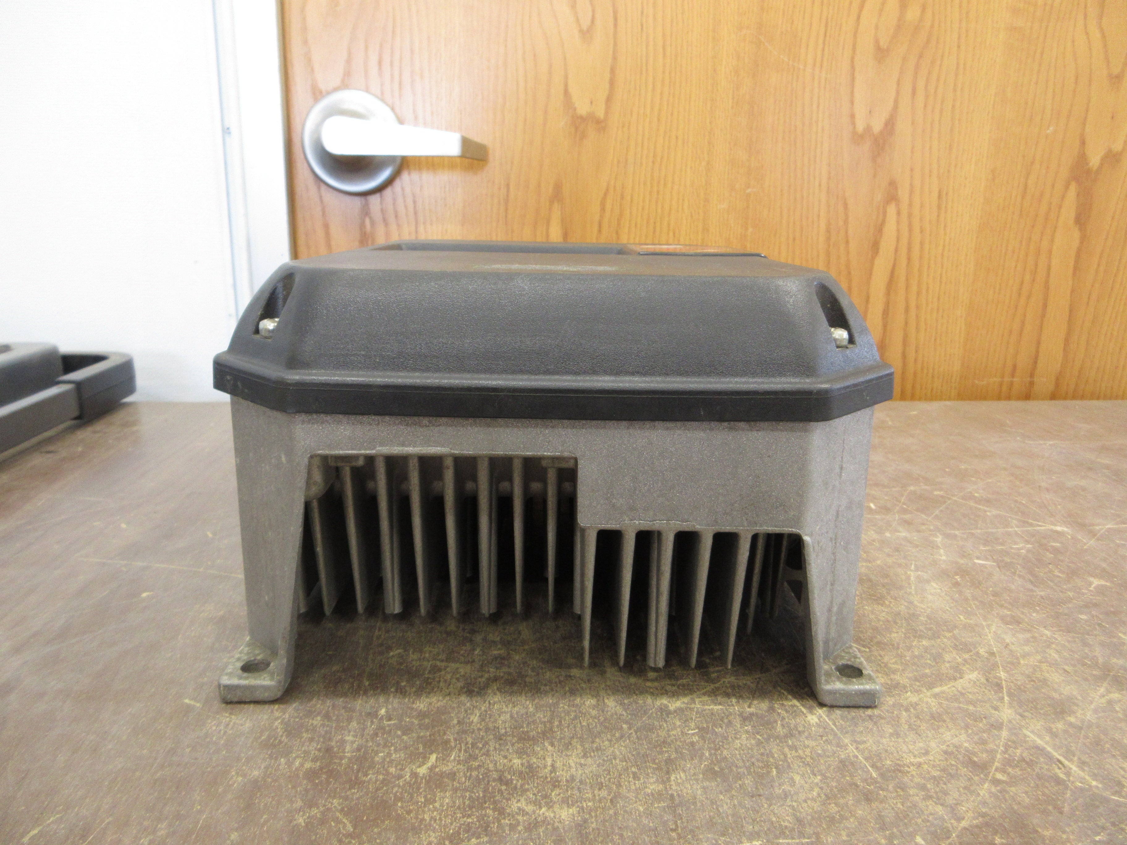 TB Wood's E-Trac AC Drive WFC4002-0C 2HP 3Ph Used