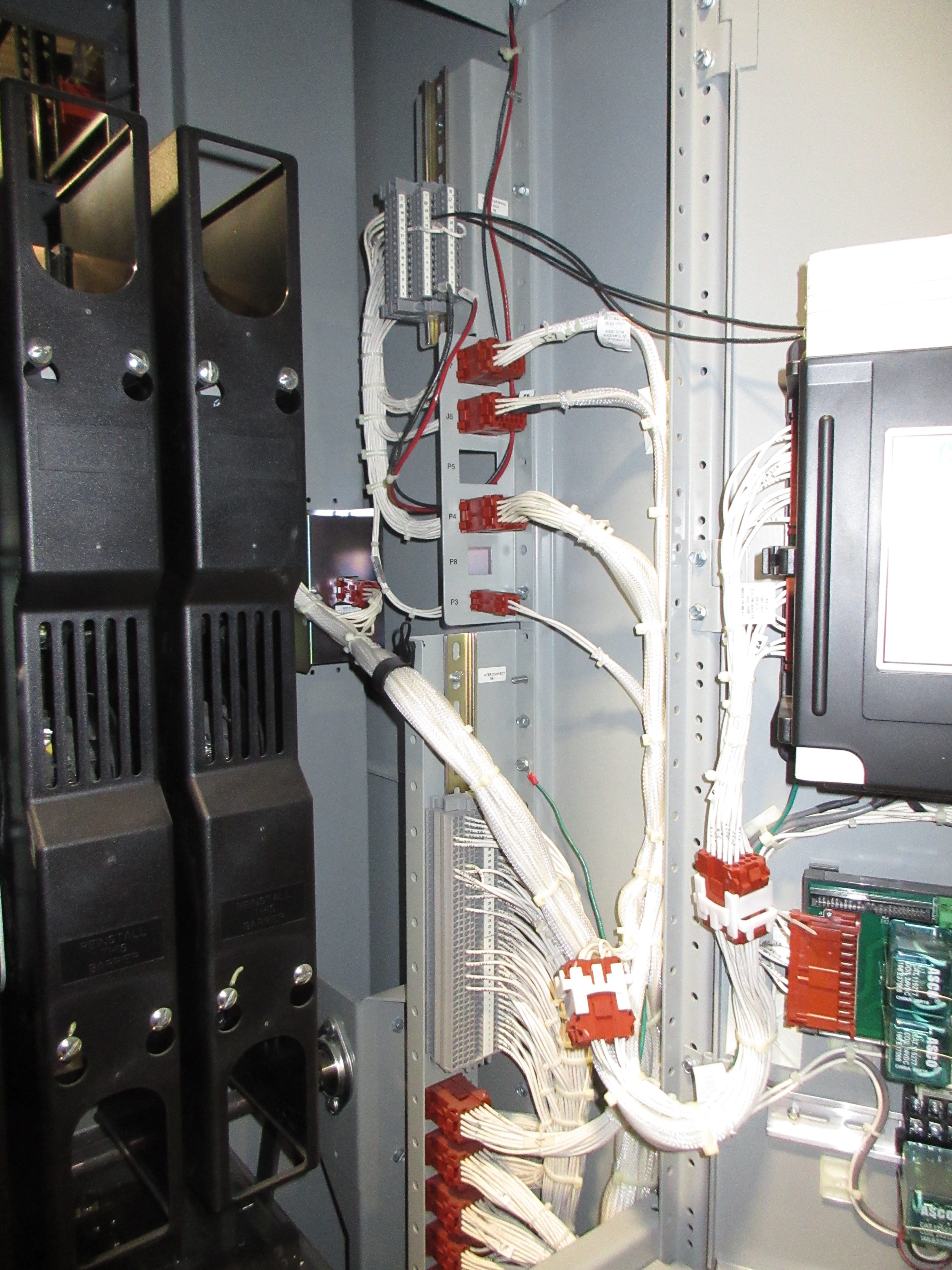 Asco 7000 Series Automatic Transfer Switch w/ Bypass H7ACTBB30800N50C 800A Used