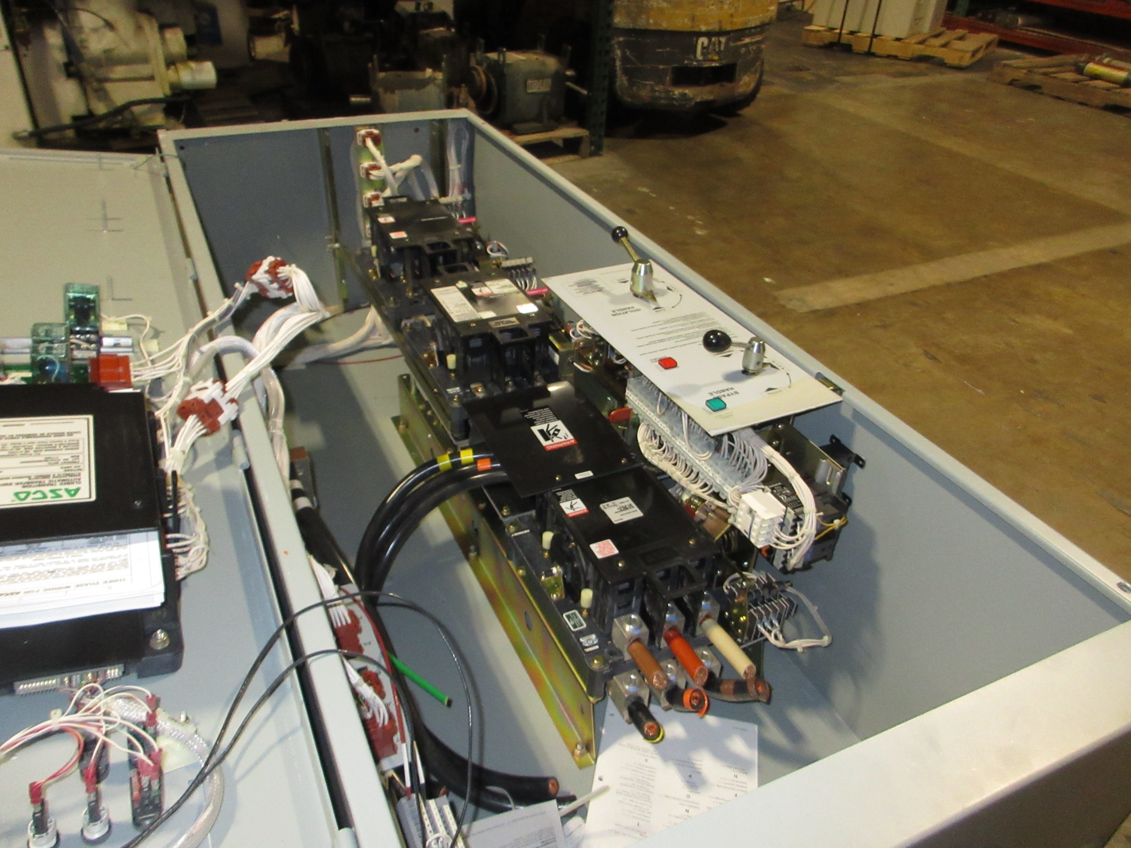 Asco 7000 Series Automatic Transfer Switch w/ Bypass E7ACTBA30400N50C 400A Used