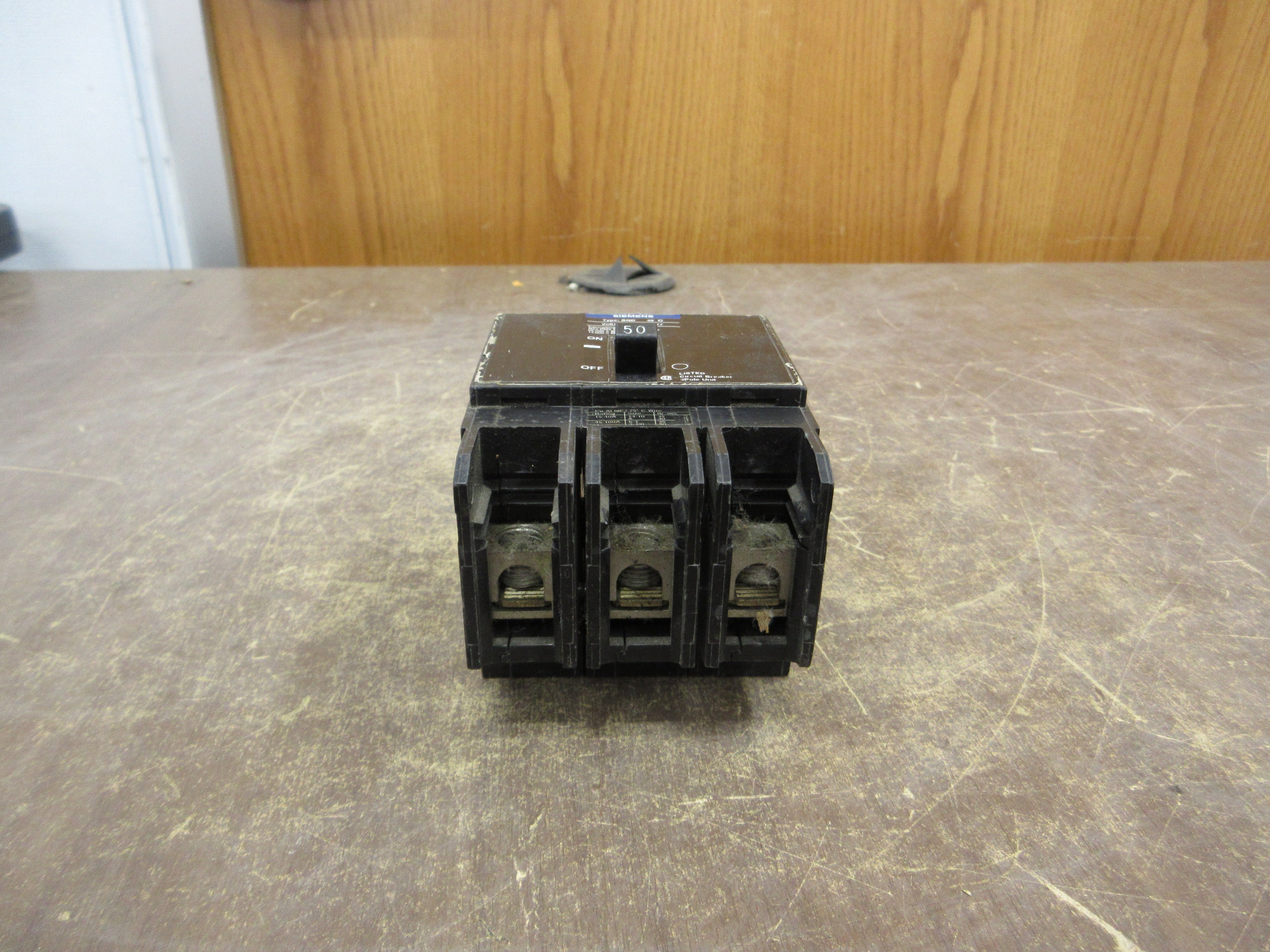 Siemens Bolt-On Circuit Breaker BQD350 50A 480Y/277V 3P Used