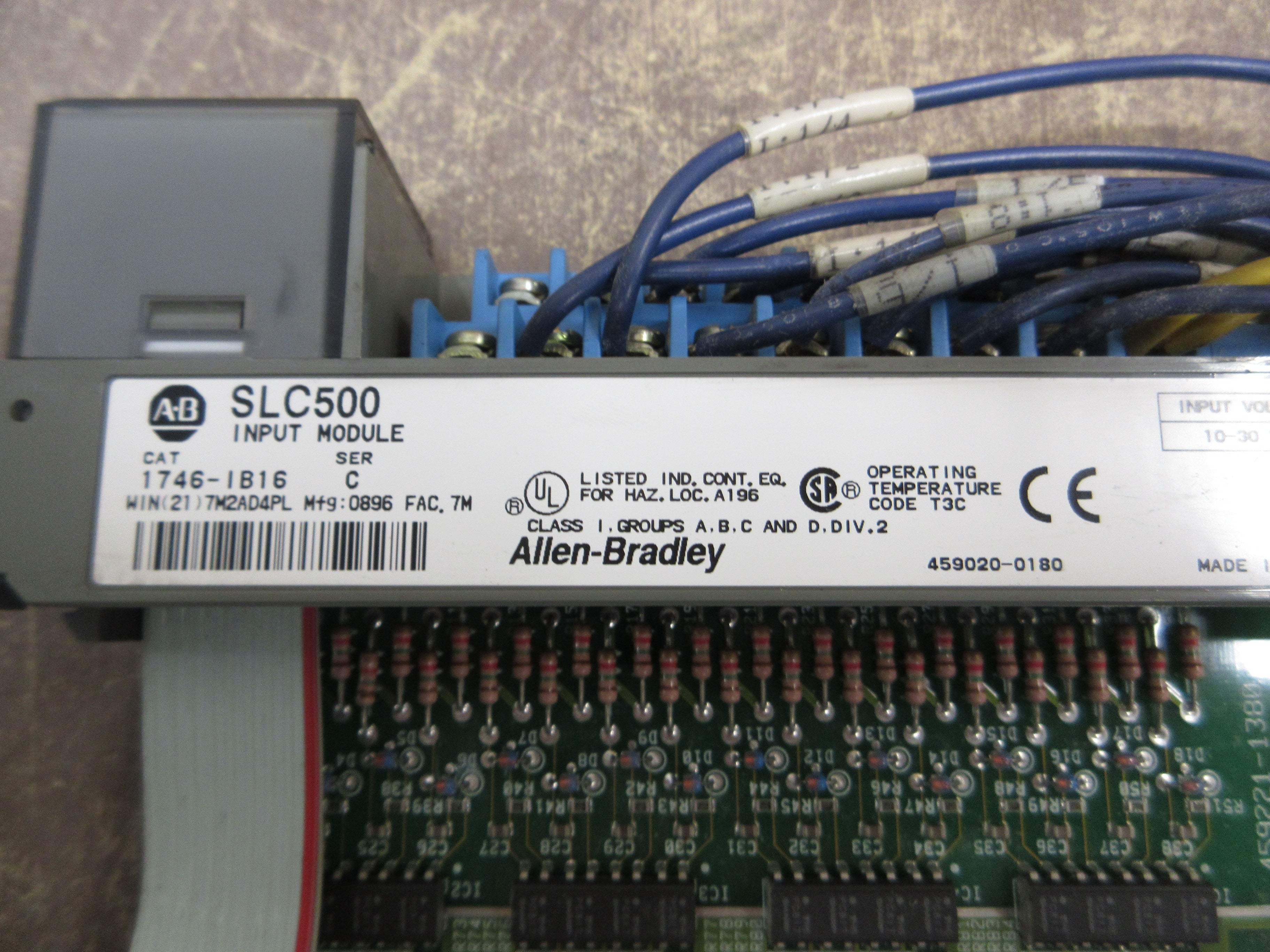 Allen-Bradley SLC 500 Input Module 1746-IB16 Series C 10-30 VDC Used