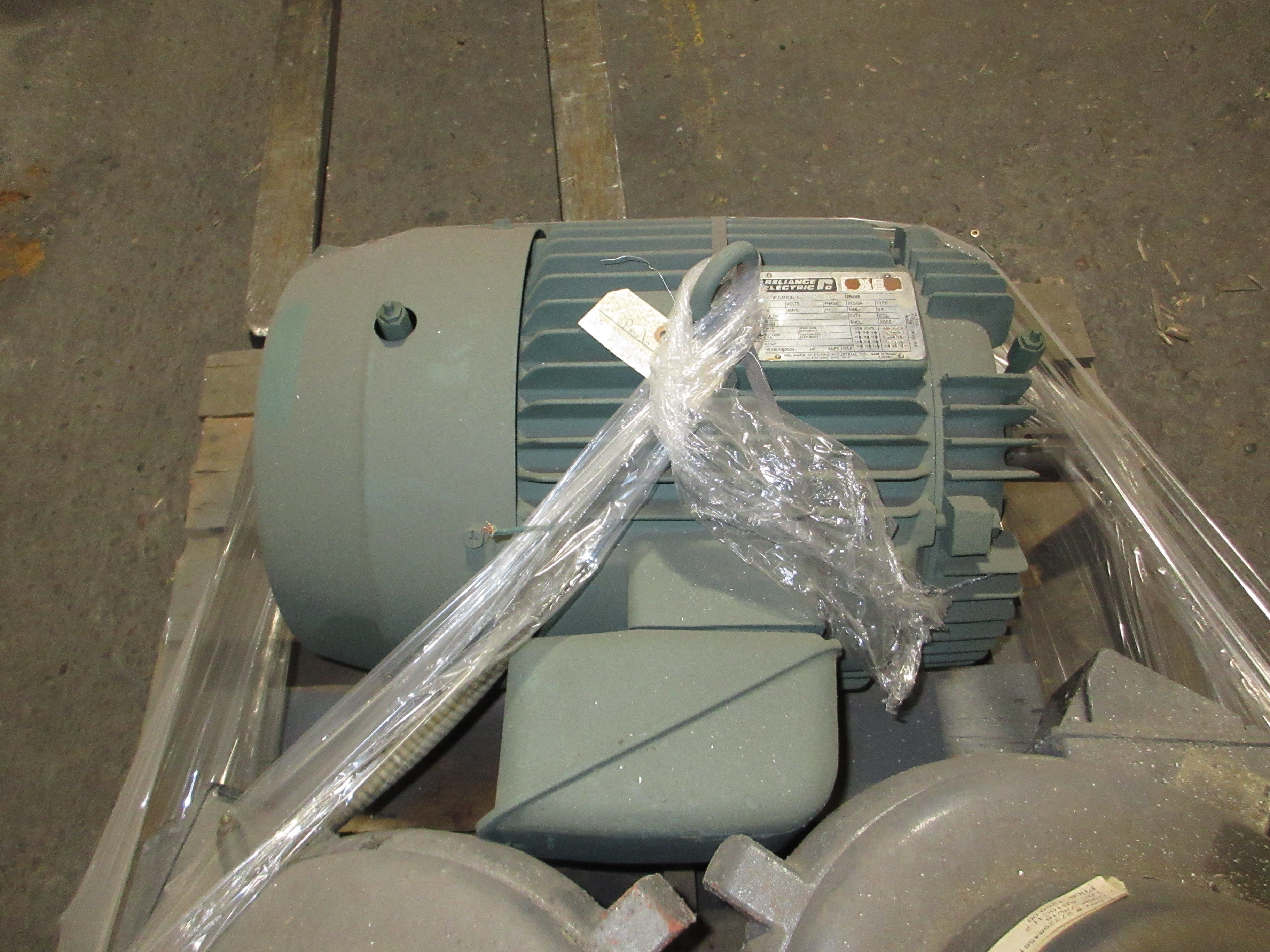 Reliance Electric Motor P28G7402AB 25HP 1800RPM 230/460V 60/30A 60Hz 3Ph Used