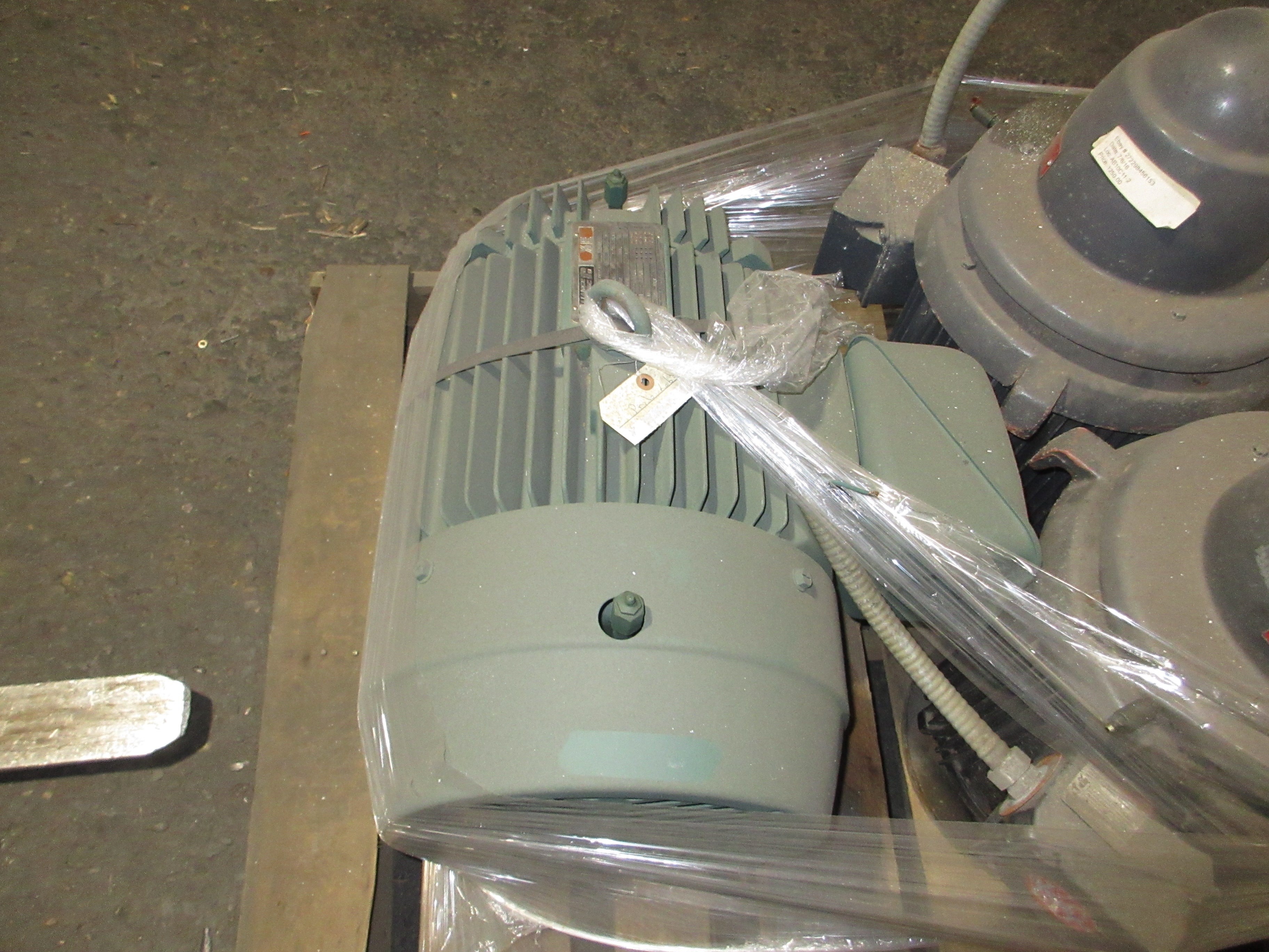 Reliance Electric Motor P28G7402AB 25HP 1800RPM 230/460V 60/30A 60Hz 3Ph Used
