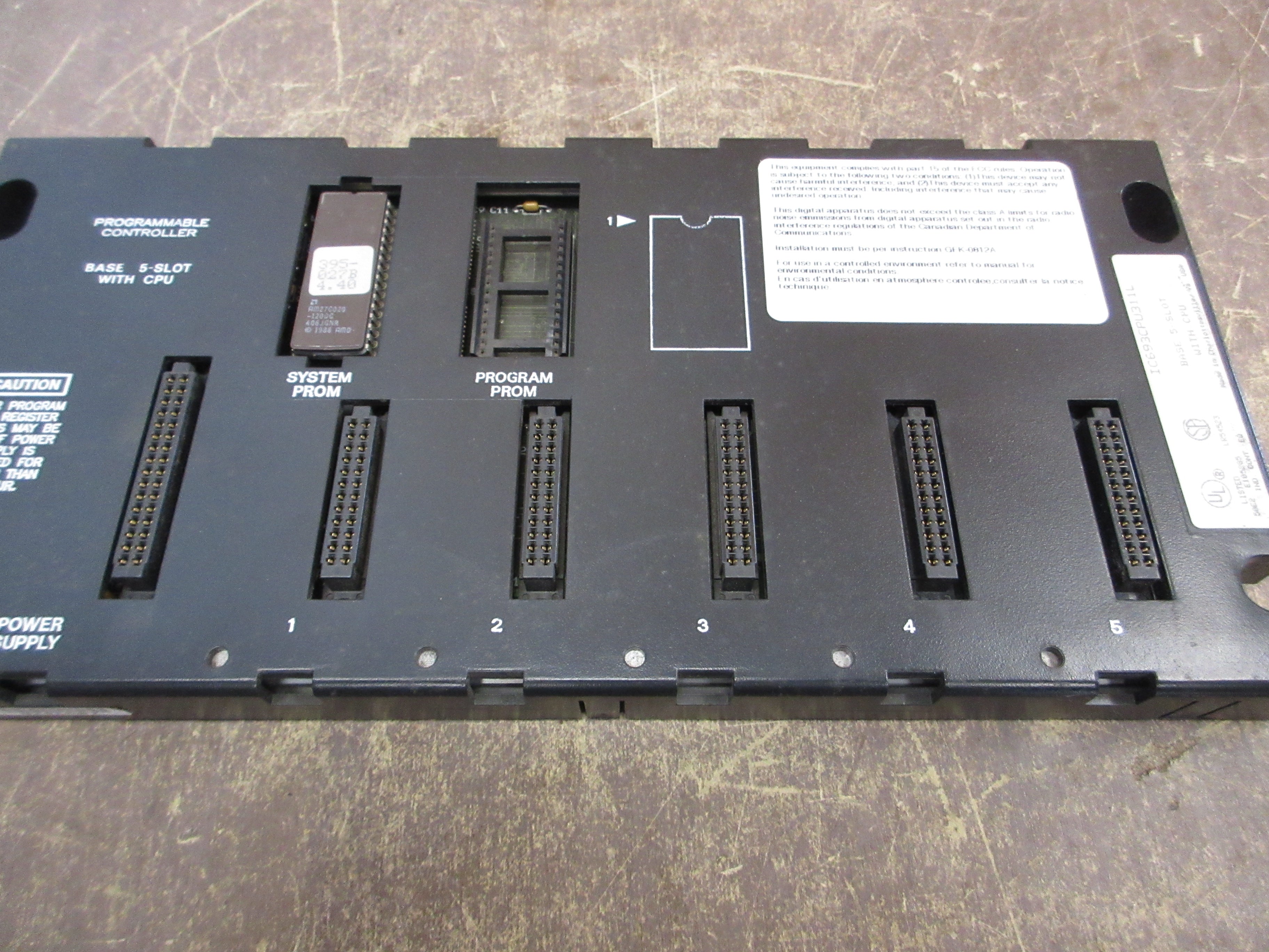 GE Fanuc 5-Slot Base w/ CPU IC693CPU311L Used