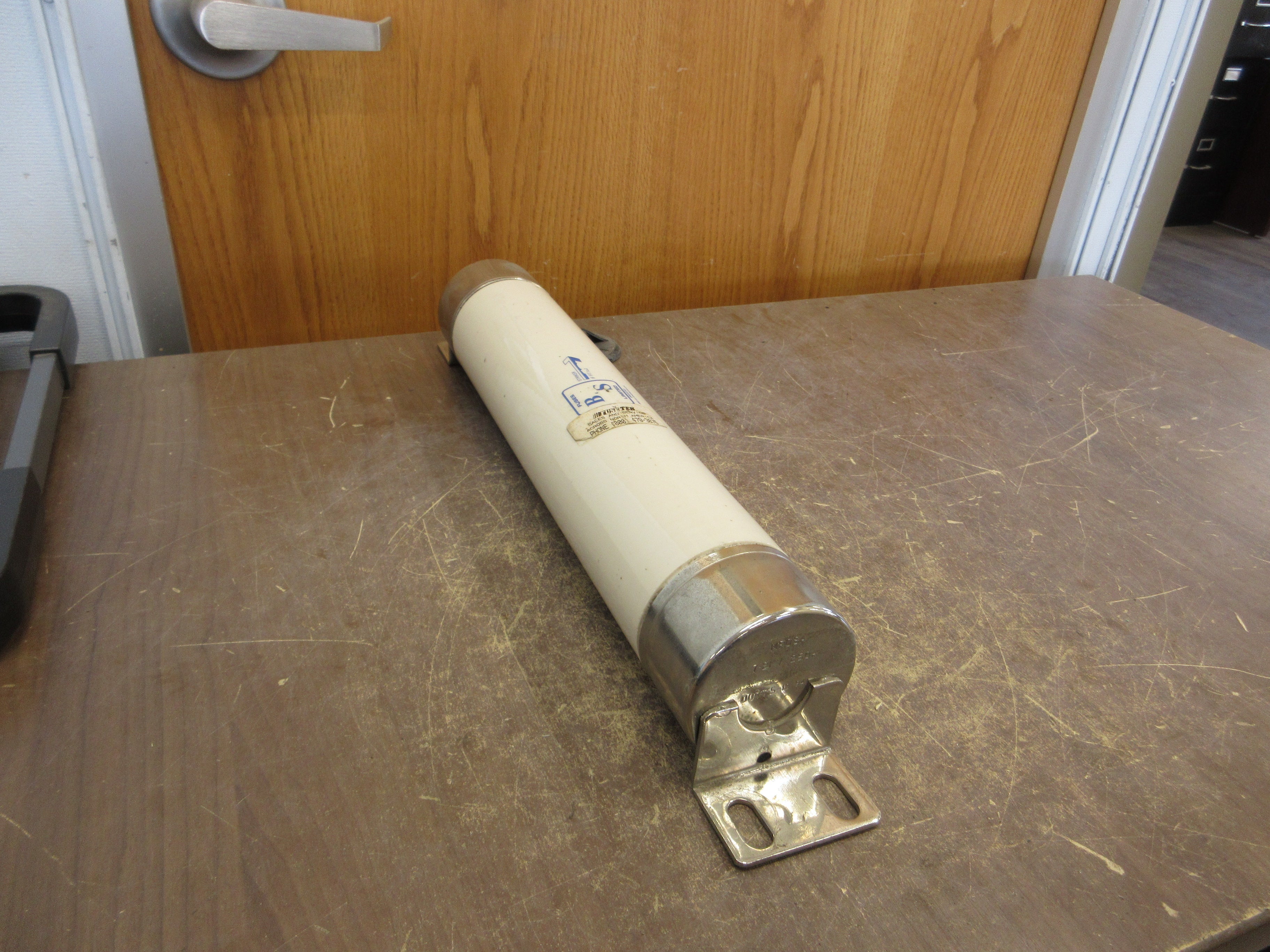 B&S Fuse D0775-12 94 250A 7.2kV Used