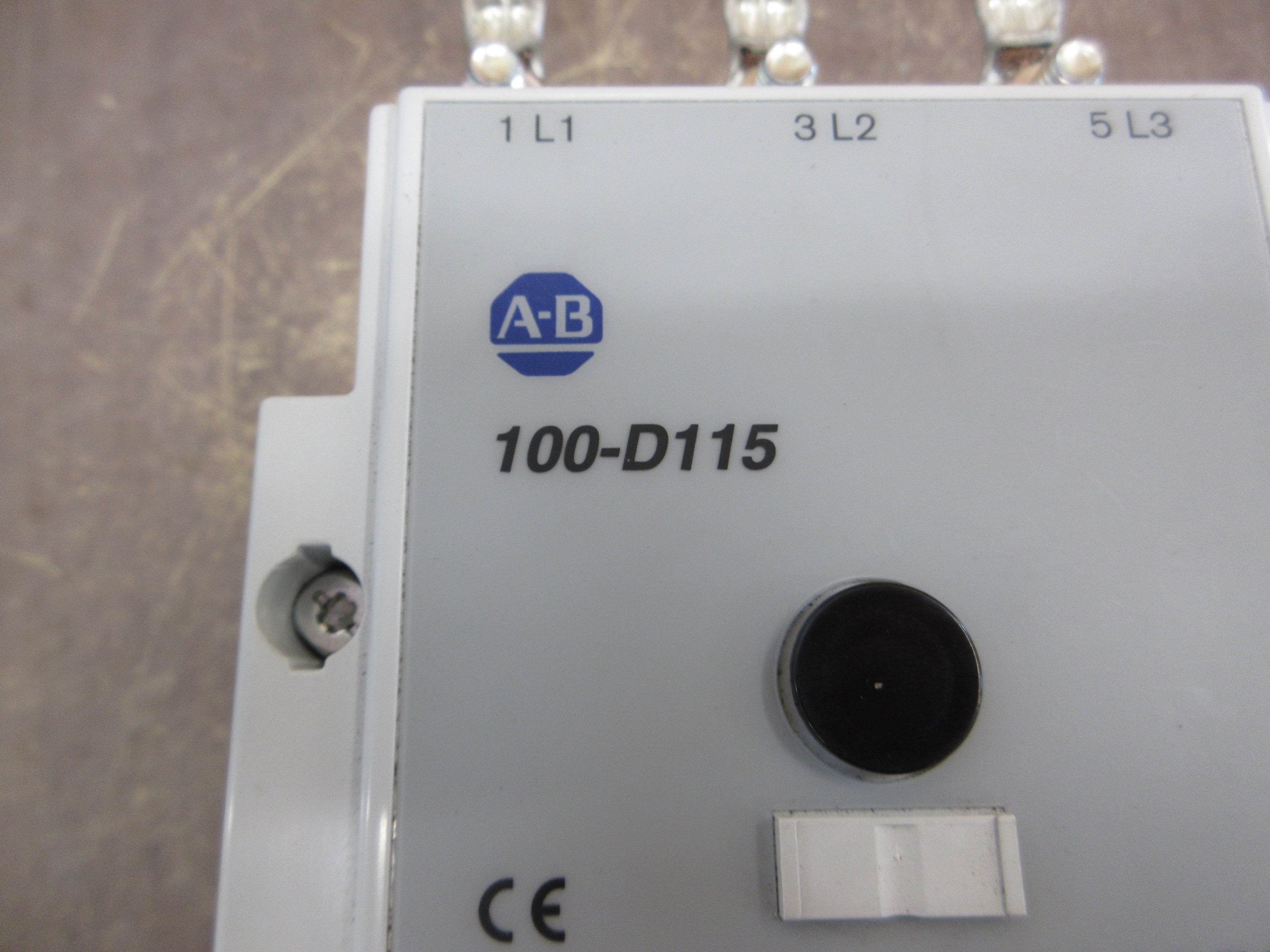 Allen-Bradley Contactor 100-D115 120V Coil 220A 600V Used