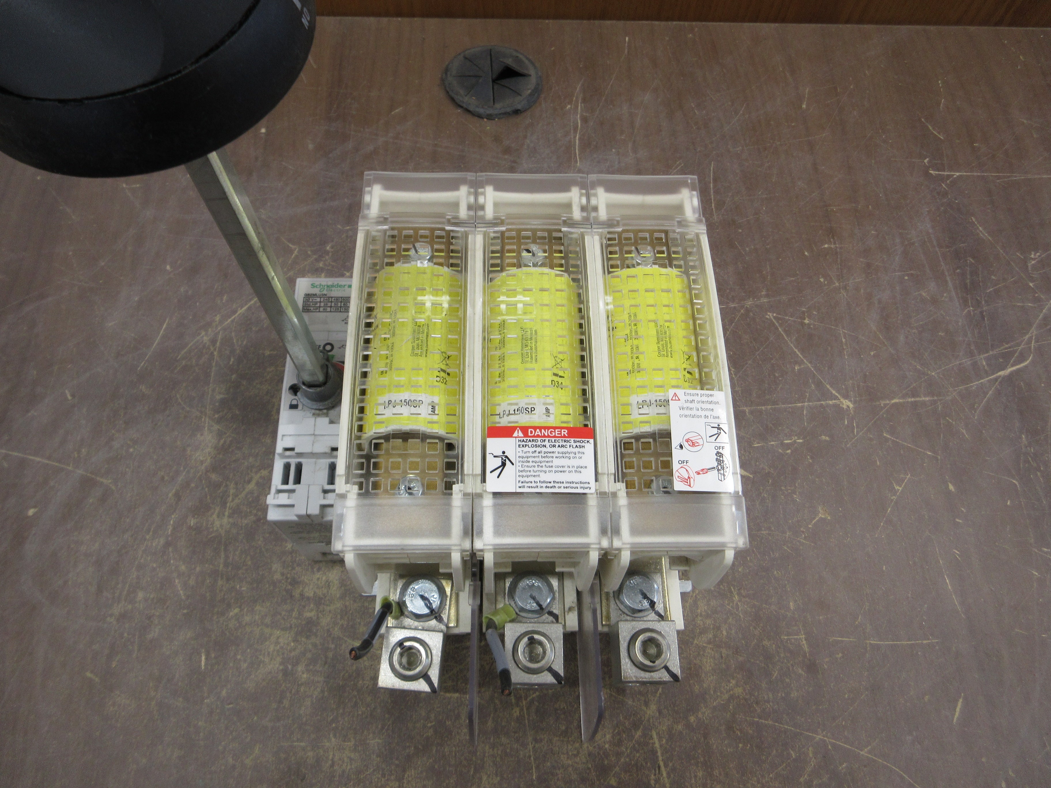 Schneider Electric Fusible Disconnect Switch GS2MLU3N 200A 600V 50/60Hz 3Ph Used