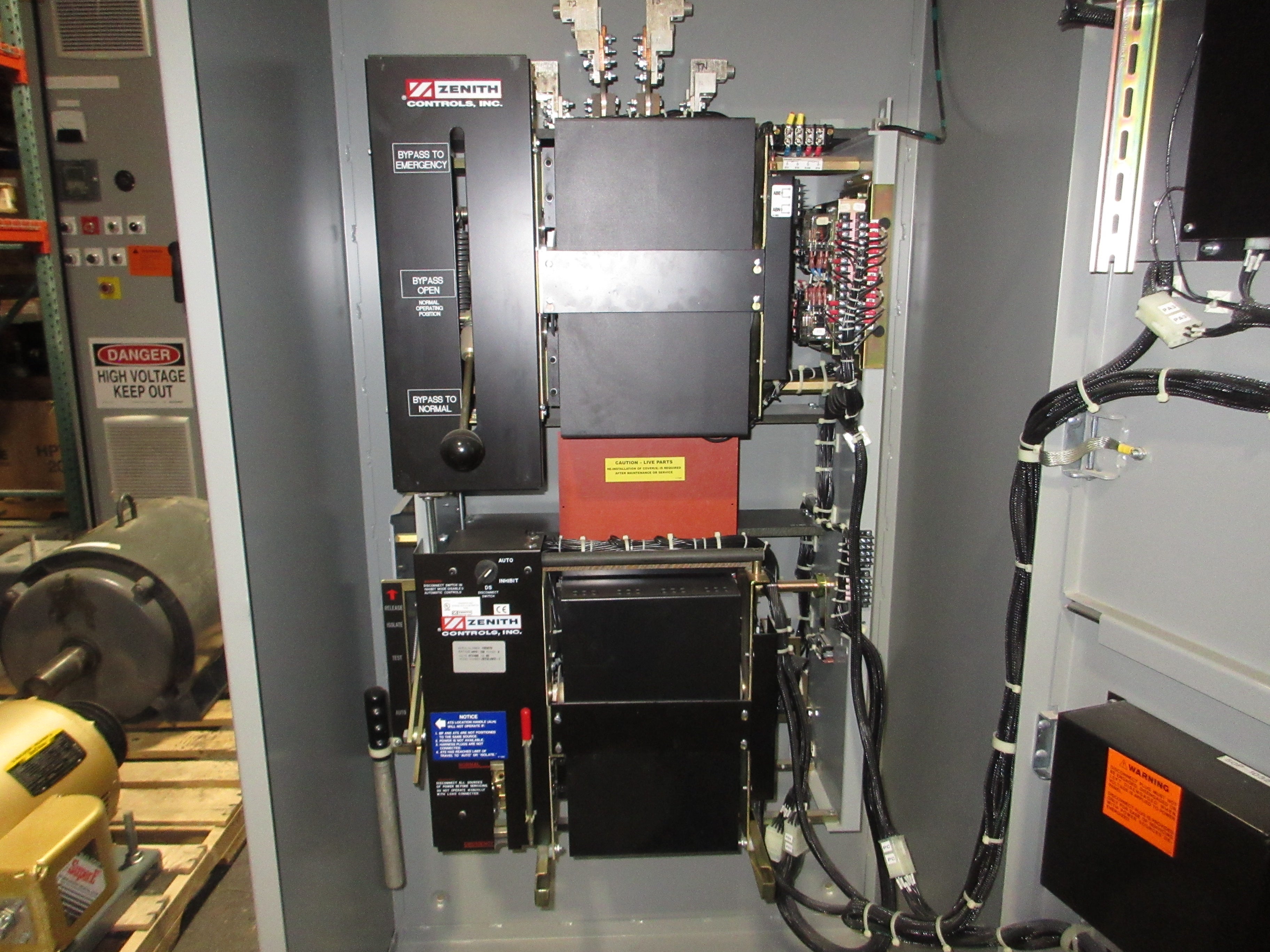 Zenith Automatic Transfer Switch w/ Bypass ZBTSL15FC-7 150A 277/480V 3Ph Used