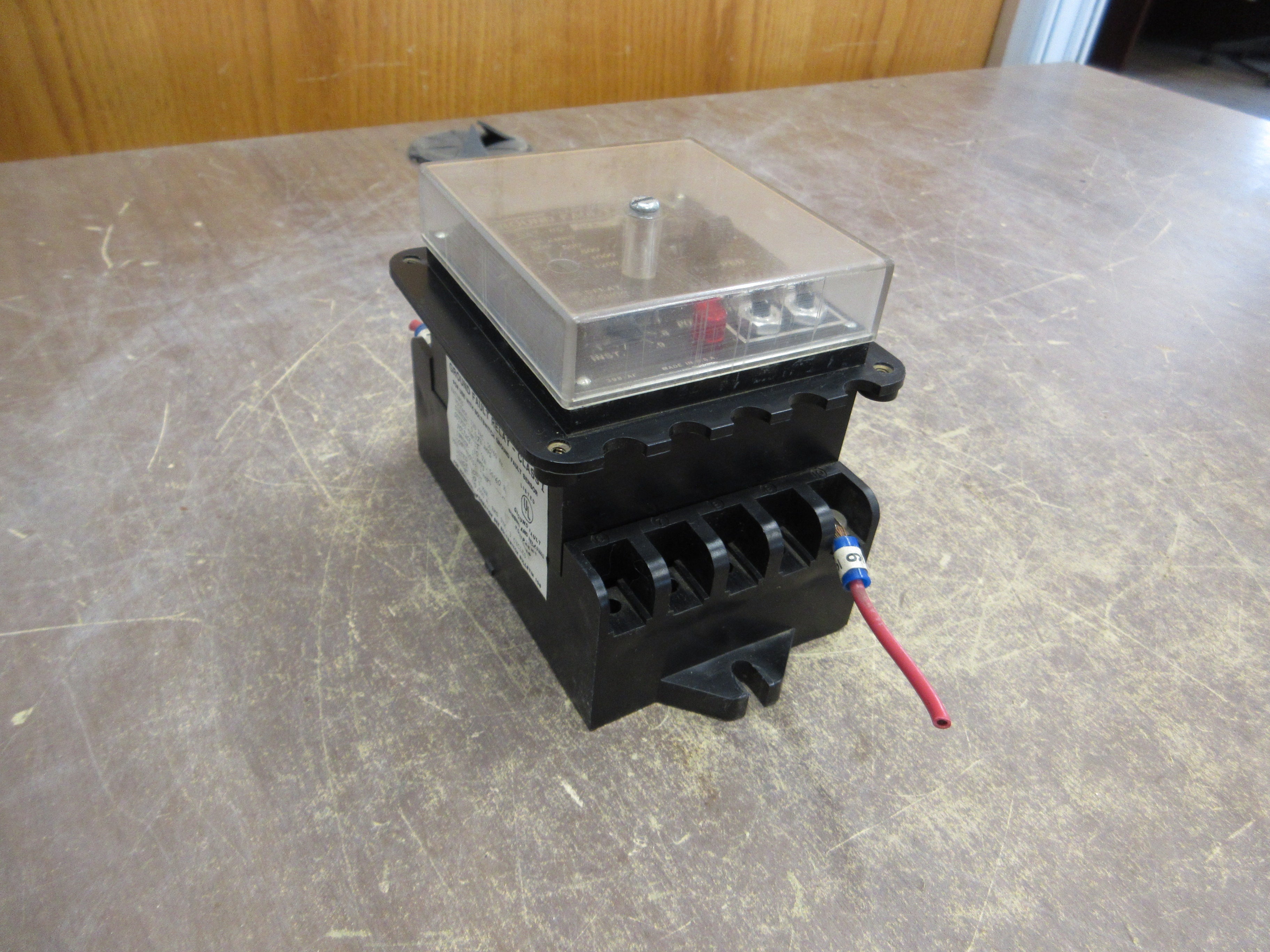 Boltswitch Ground Fault Relay GFR-1 Pick-Up: 100-1200A Delay: 0-0.9 Sec Used