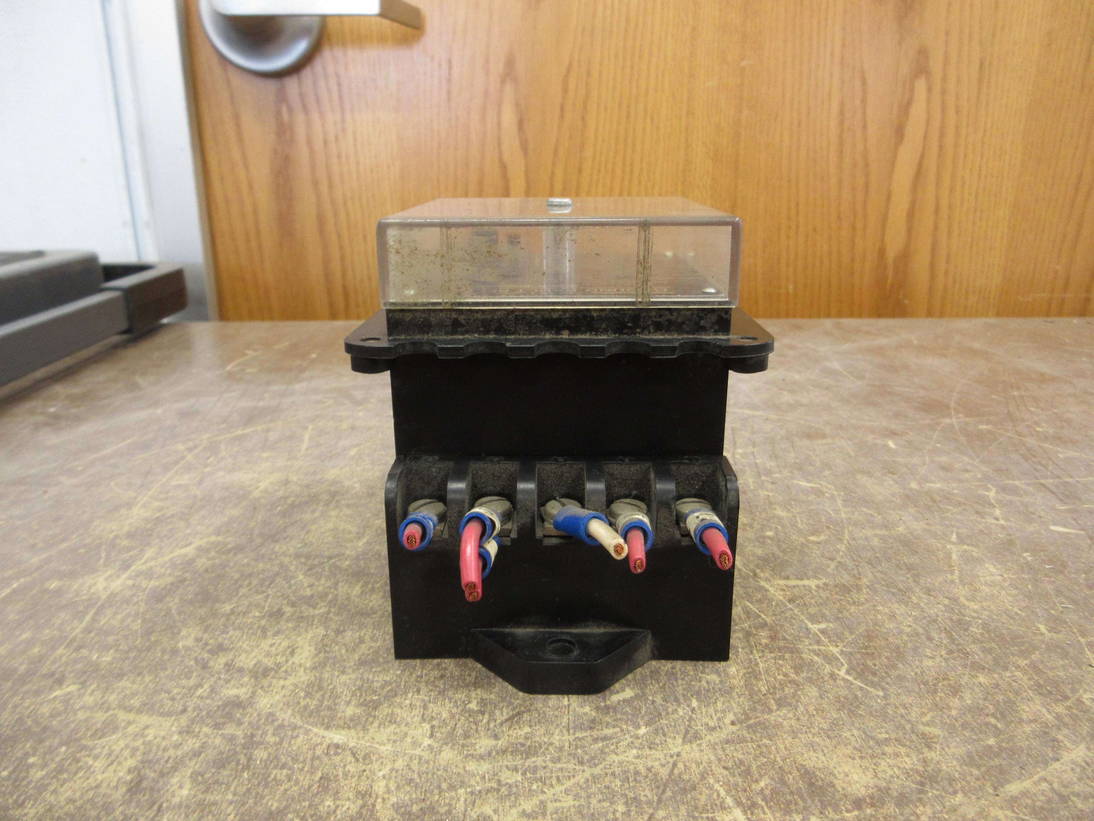 Boltswitch Ground Fault Relay GFR-1 Pick-Up: 100-1200A Delay: 0-0.9 Sec Used