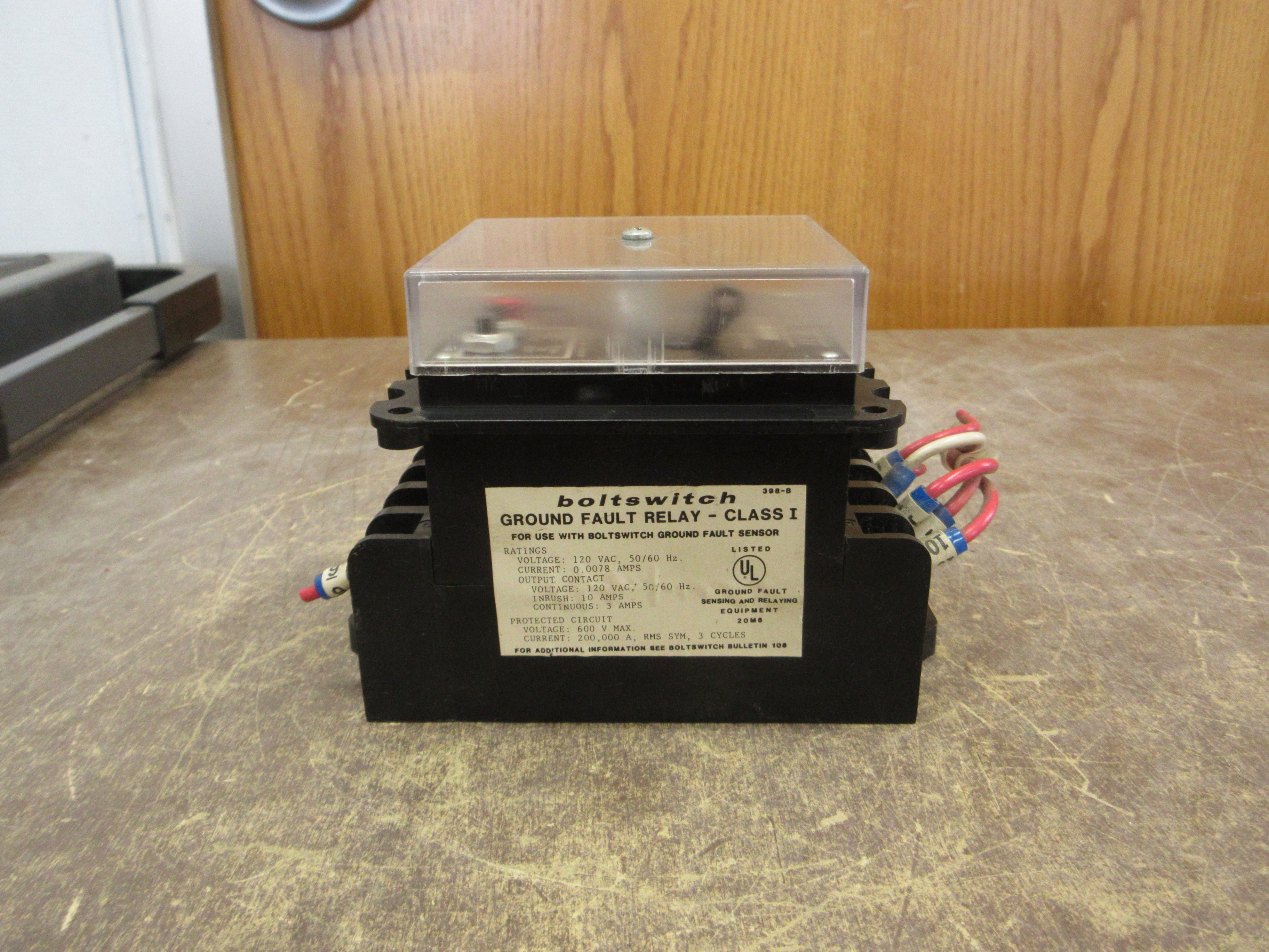 Boltswitch Ground Fault Relay GFR-1 Pick-Up: 100-1200A *Cracked Cover* Used