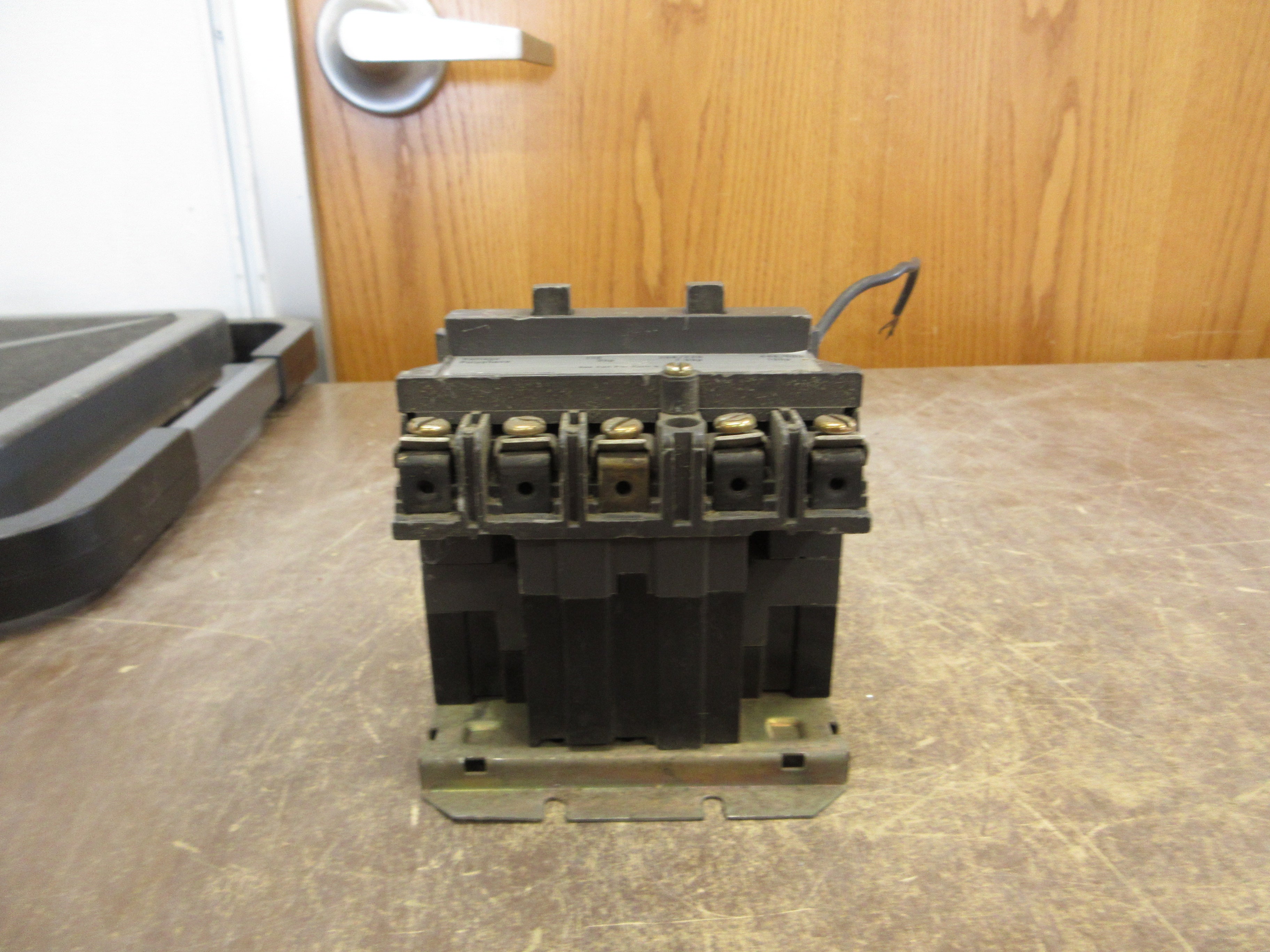Westinghouse Size 1 Contactor A201KIEA Style #: 277A455G01 120V Coil 27A 600V