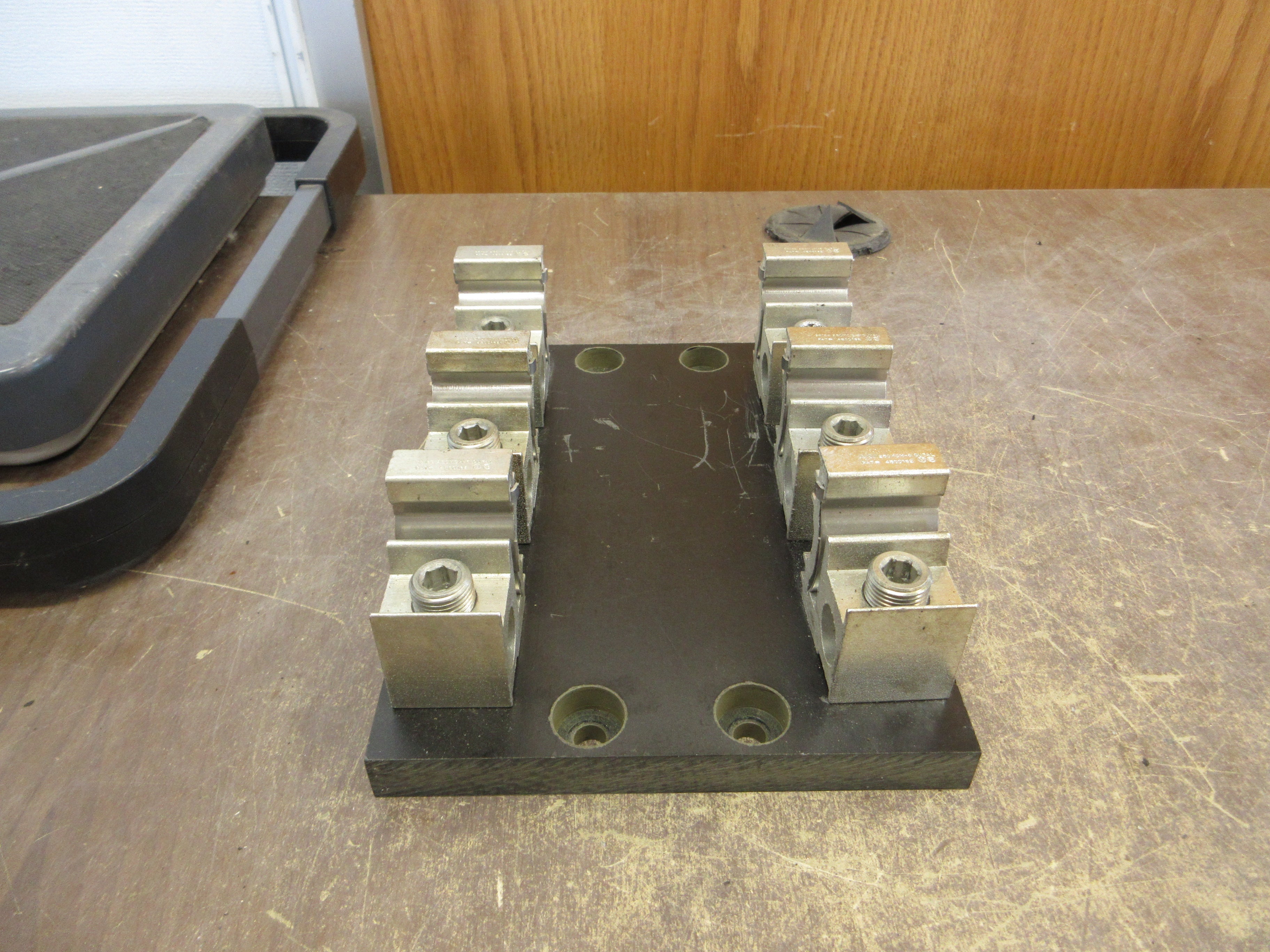 Marathon Fuse Block 6J200A3B 200A 600V 3P Used