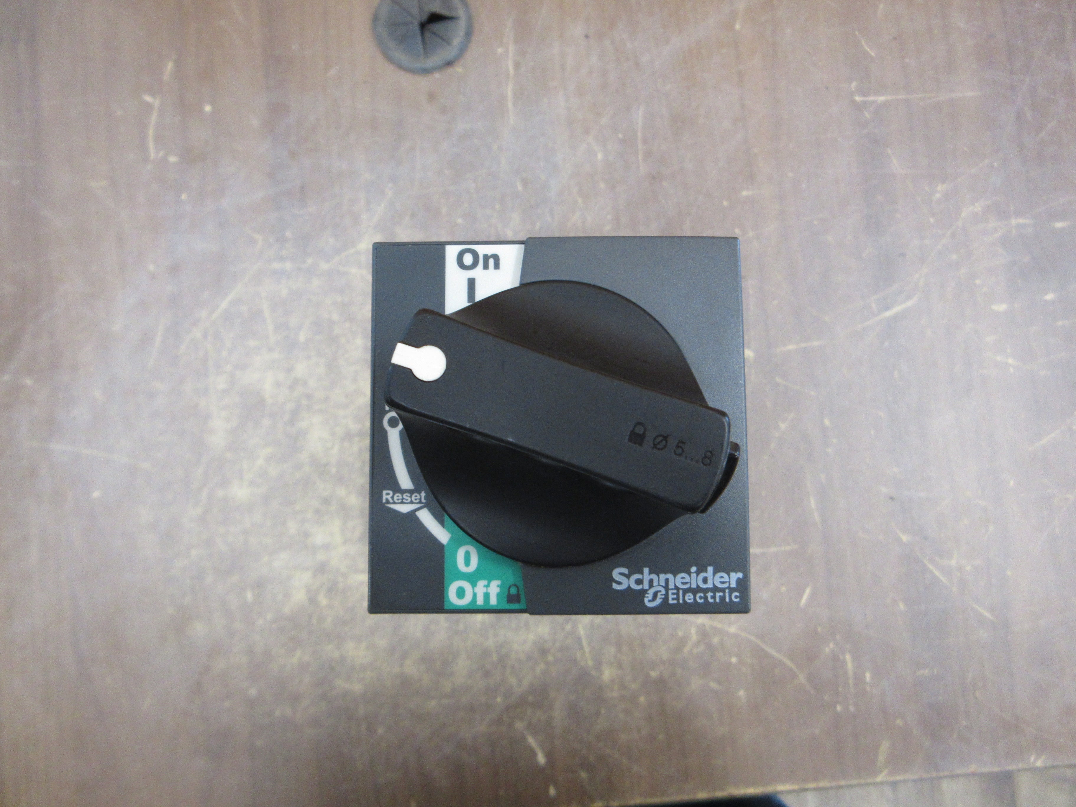 Square D Motor Protector H1136150M74 Trip: 58-130A 600V 3P Used