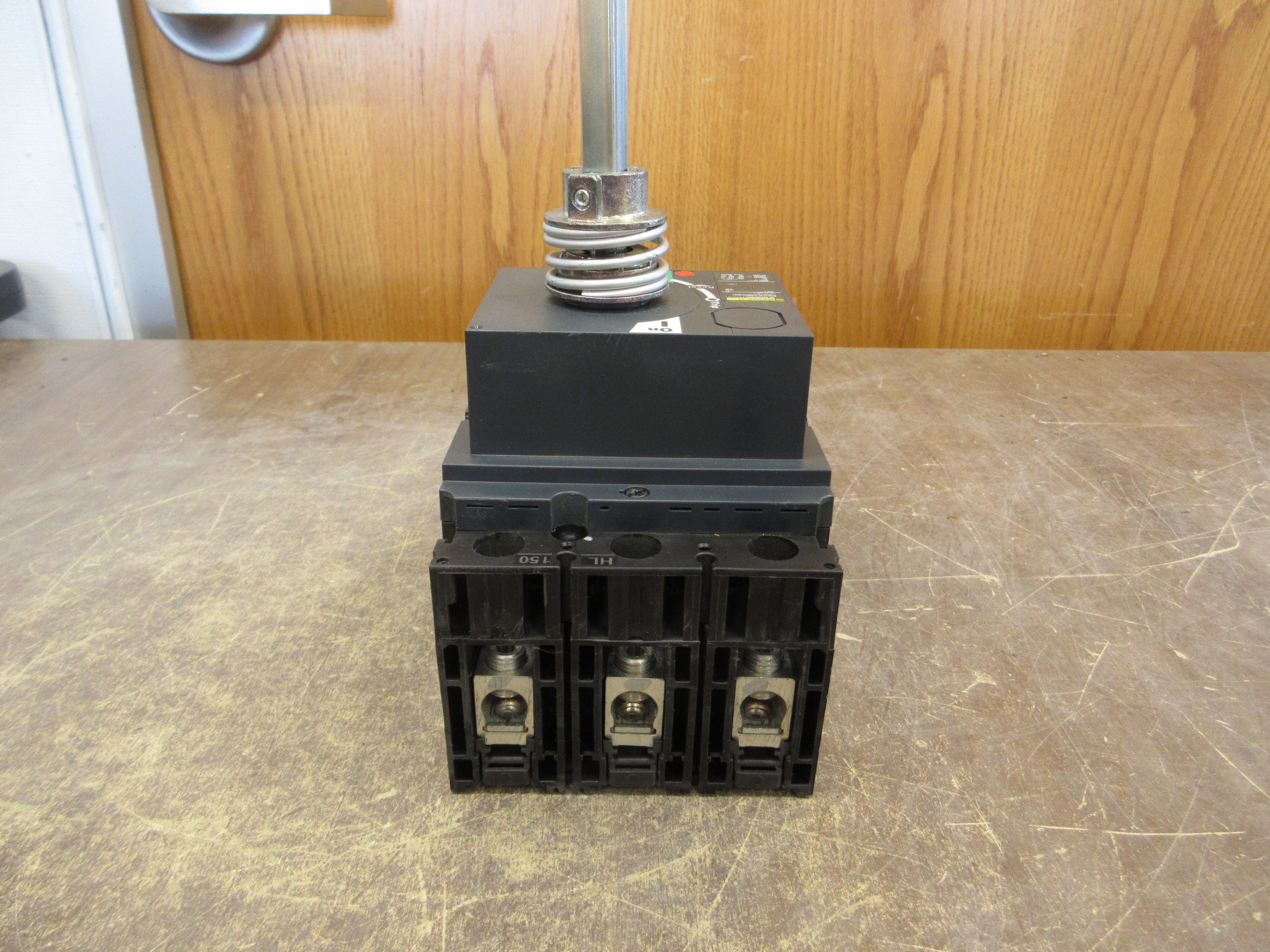 Square D Motor Protector H1136150M74 Trip: 58-130A 600V 3P Used
