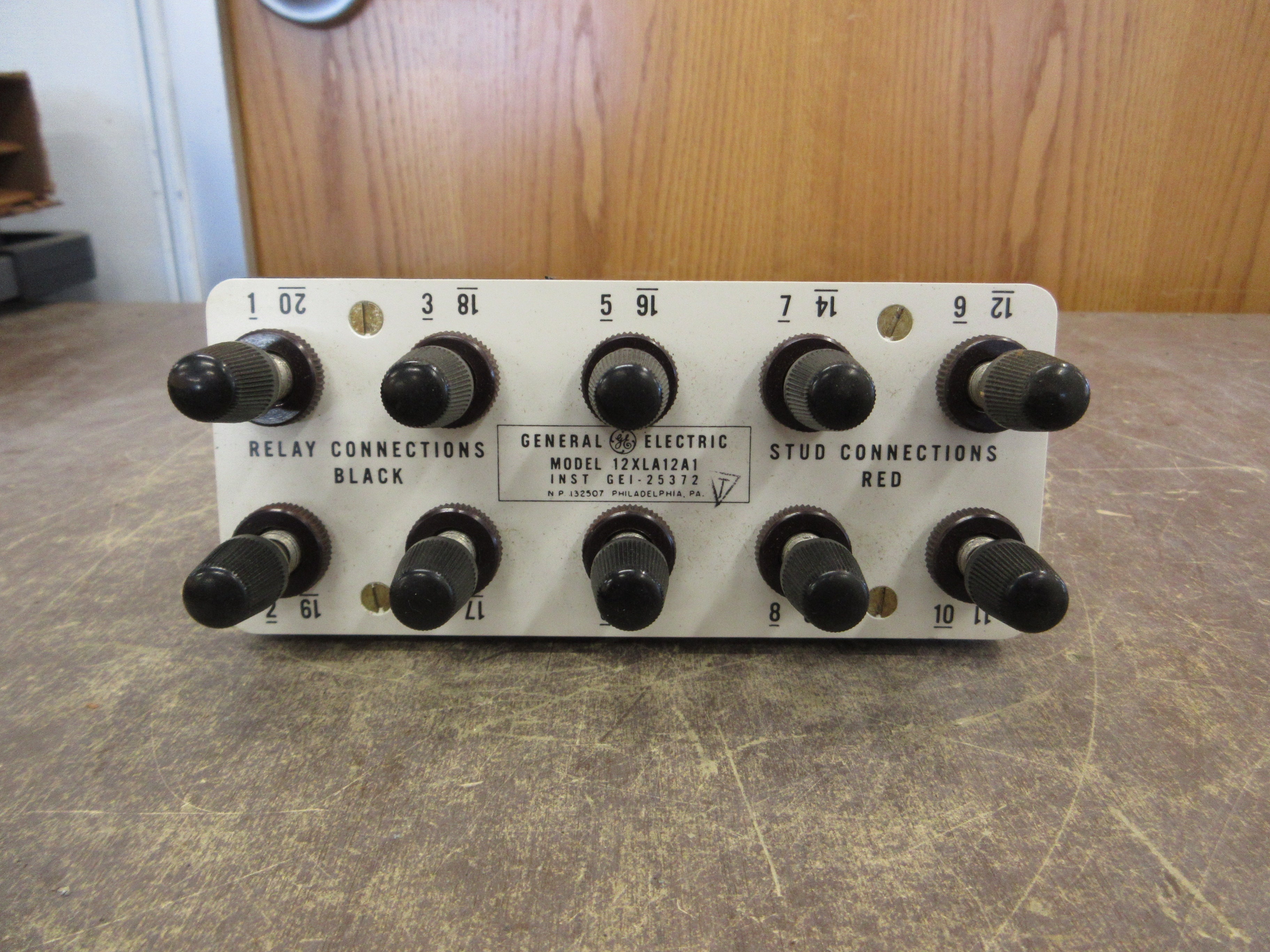 GE Relay Test Plug 12XLA12A1 New Surplus