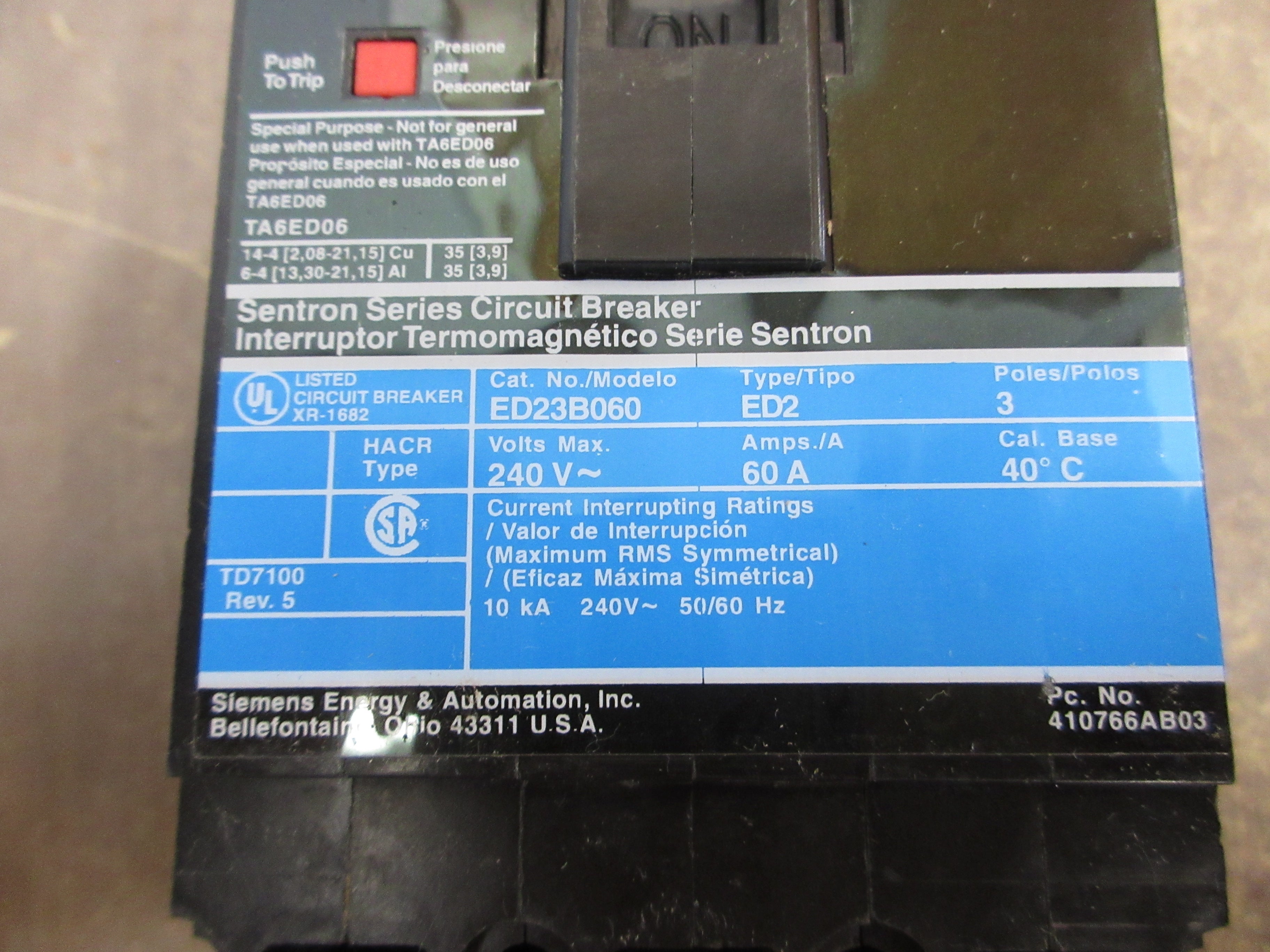 Siemens Circuit Breaker ED23B060L 60A 240V 3P New Surplus