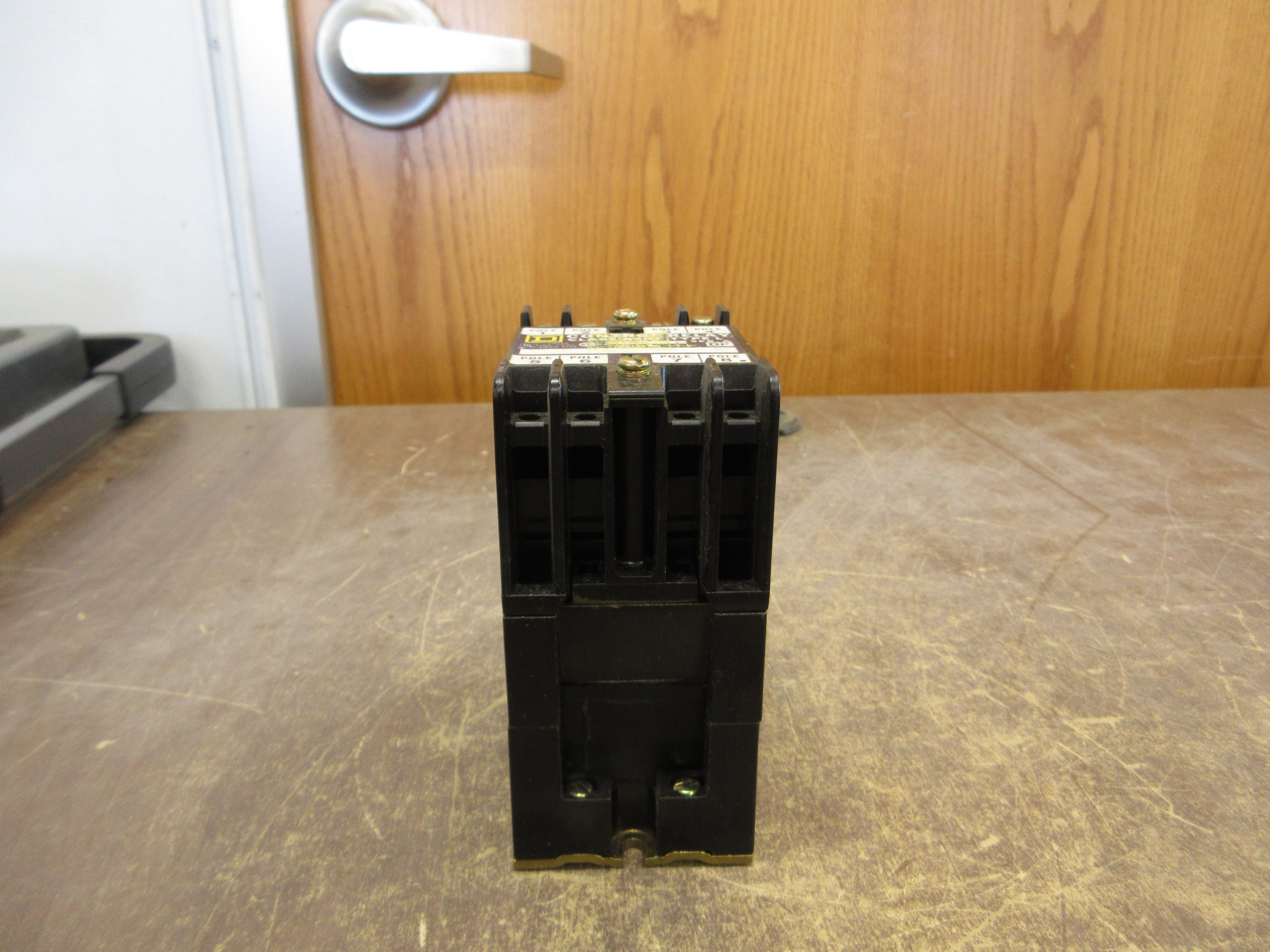Square D Control Relay 8501 L0-40 Ser. A 120V Coil 8P 10A 600V Used