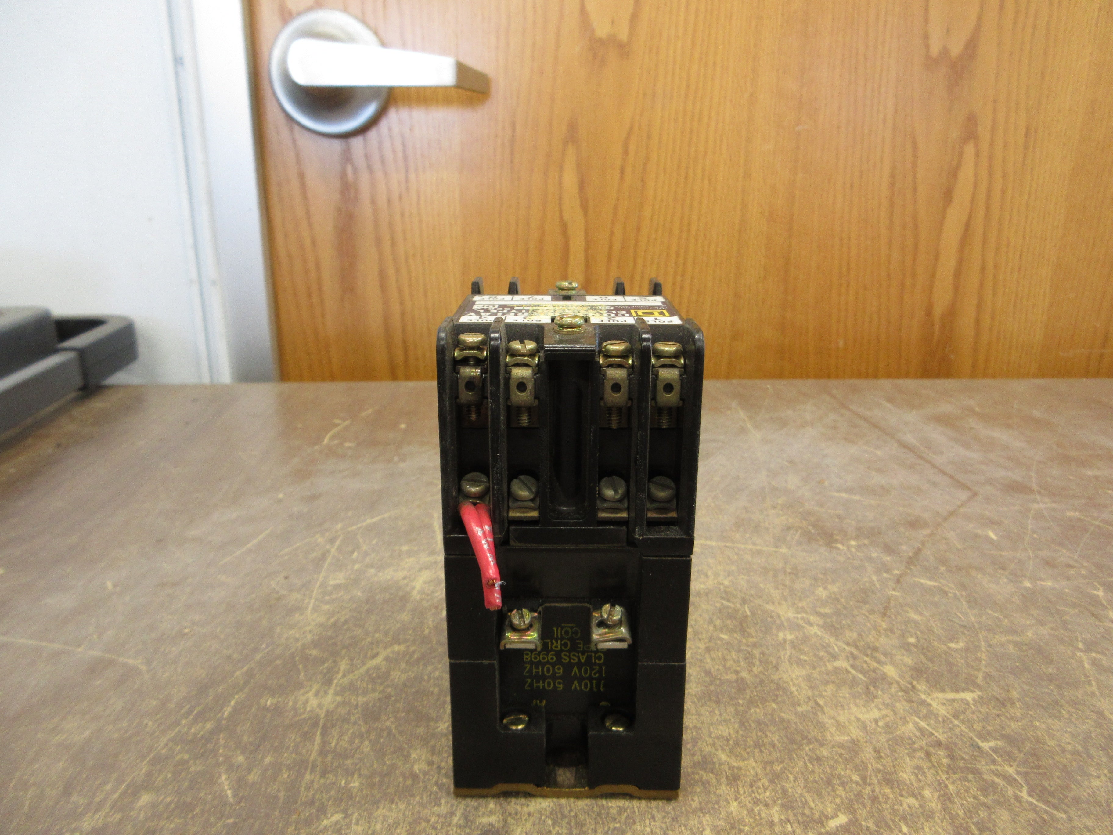 Square D Control Relay 8501 L0-40 Ser. A 120V Coil 8P 10A 600V Used