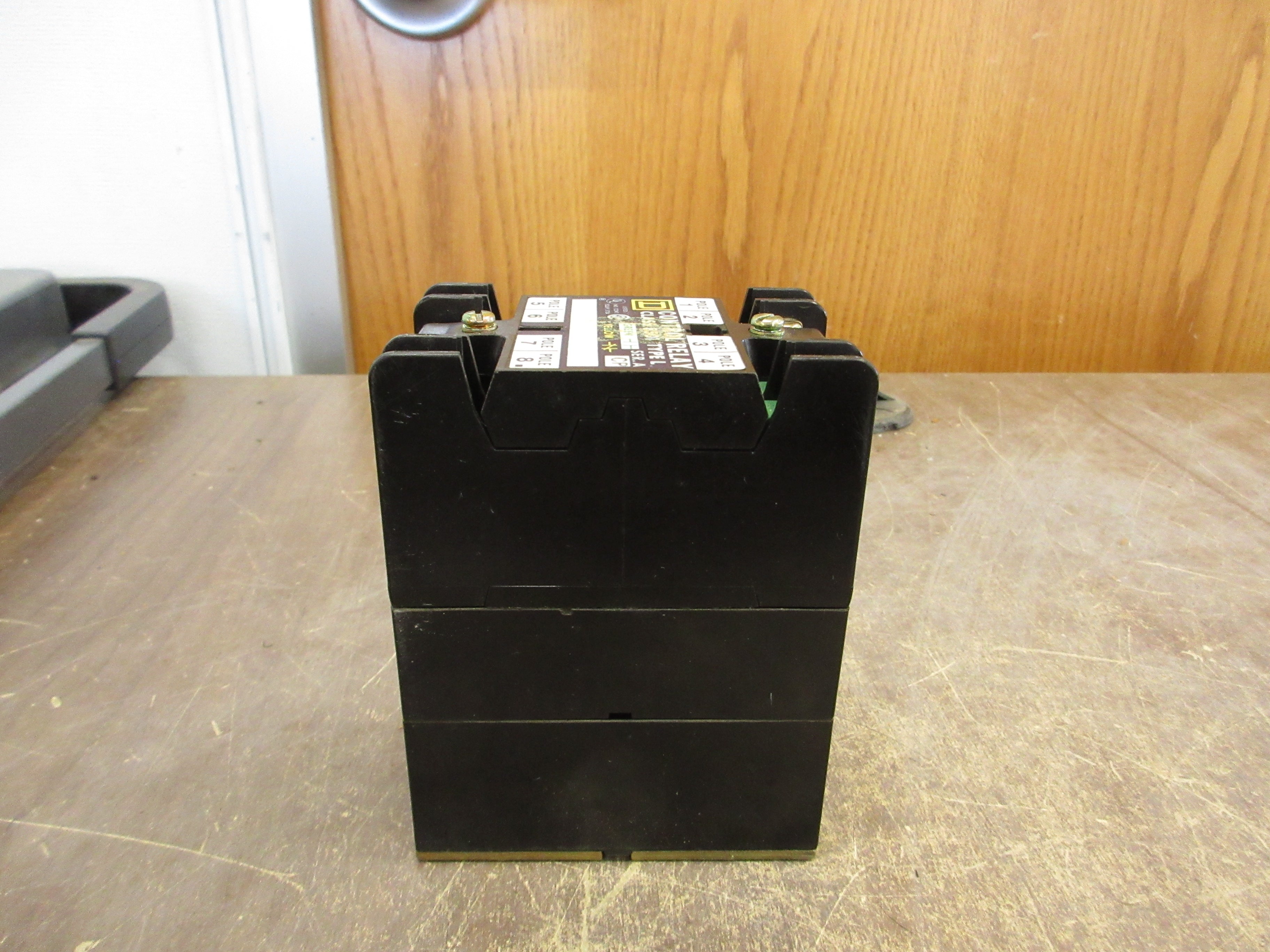 Square D Control Relay 8501 L0-40 Ser. A 120V Coil 8P 10A 600V Used