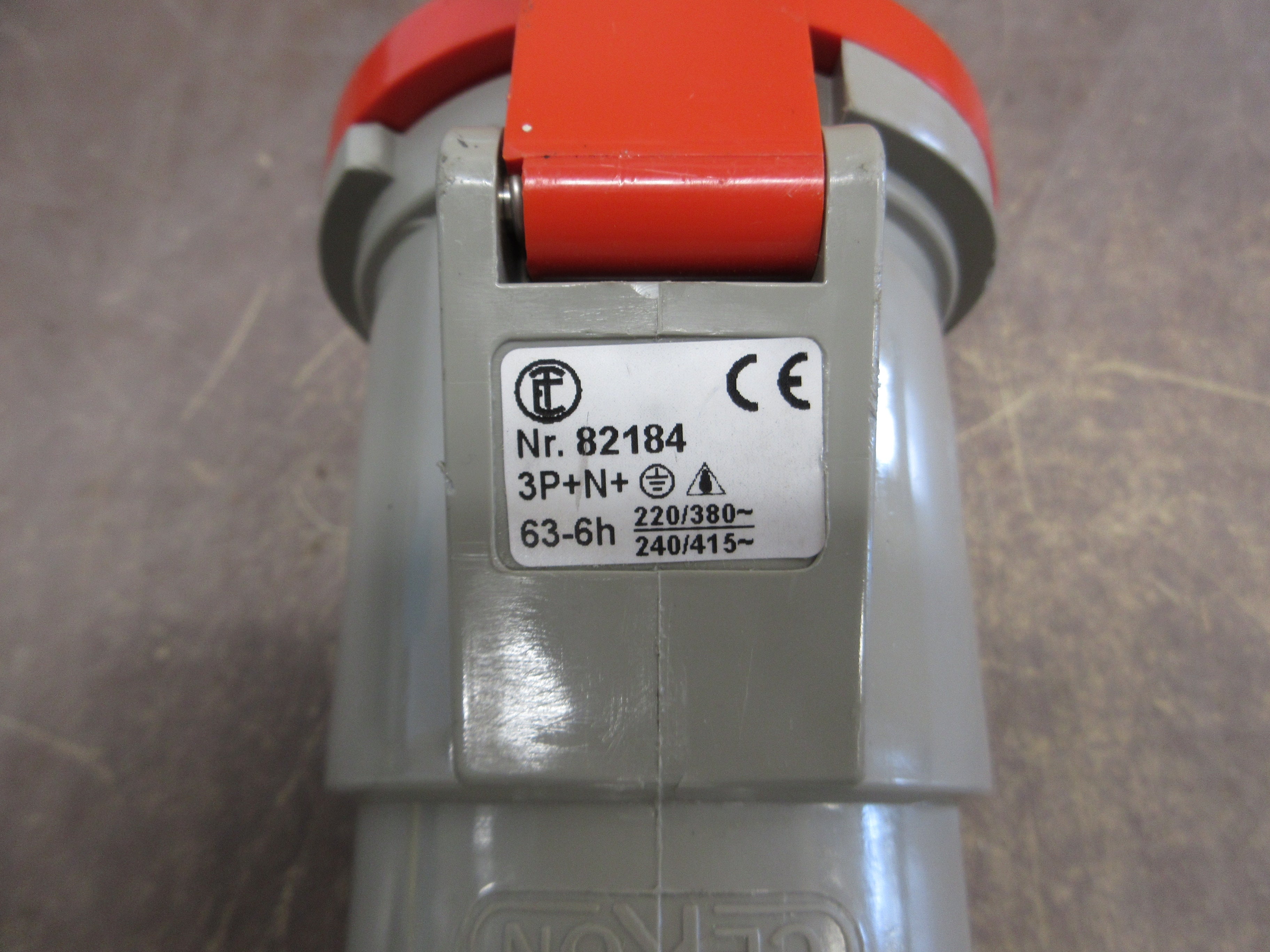 Elektra Tailfingen Connector 82184 63A 240/415V 3P+N Used