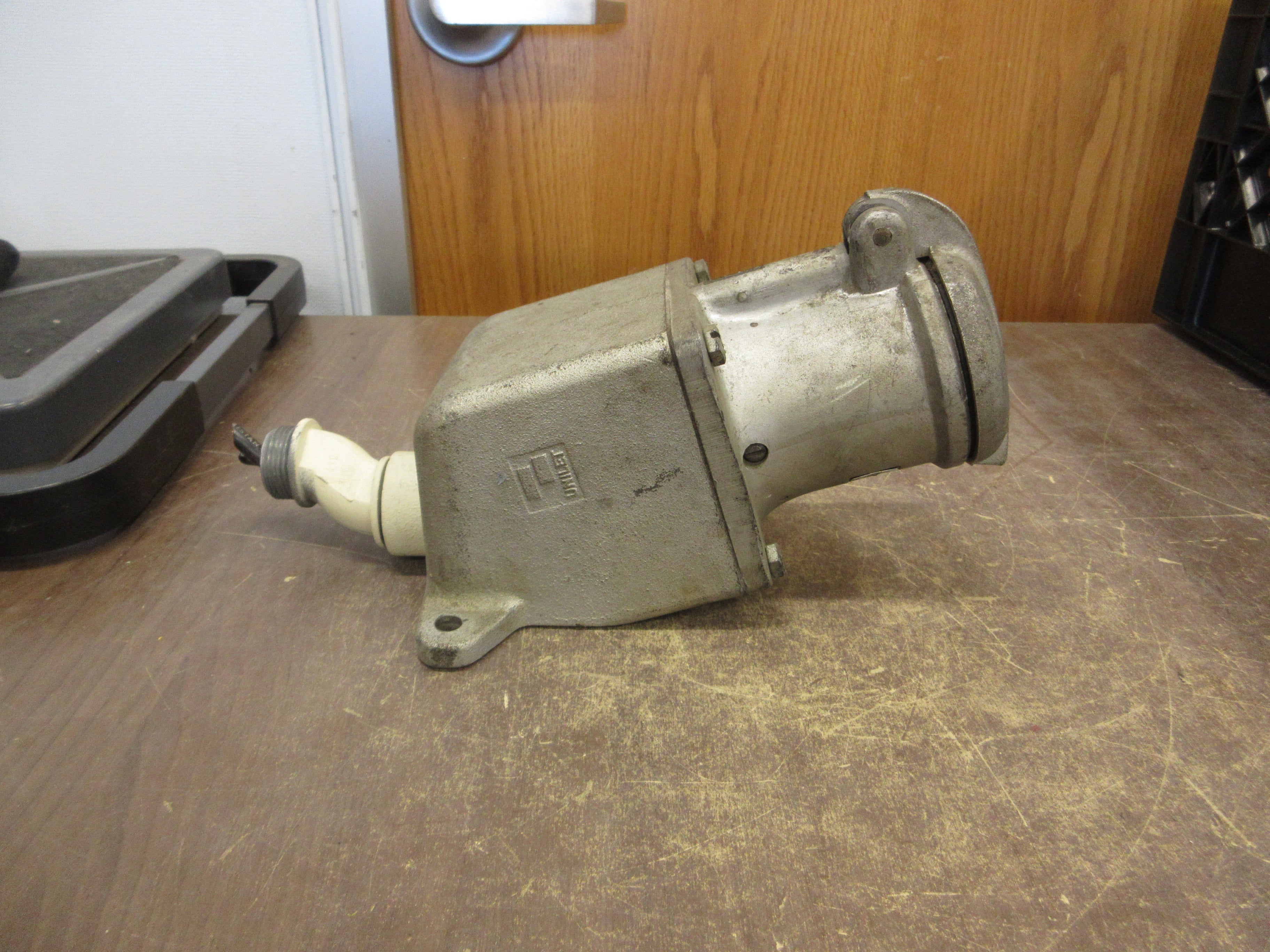 Appleton Receptacle AE-631 60A 600V 3W 3P w/ Base Used