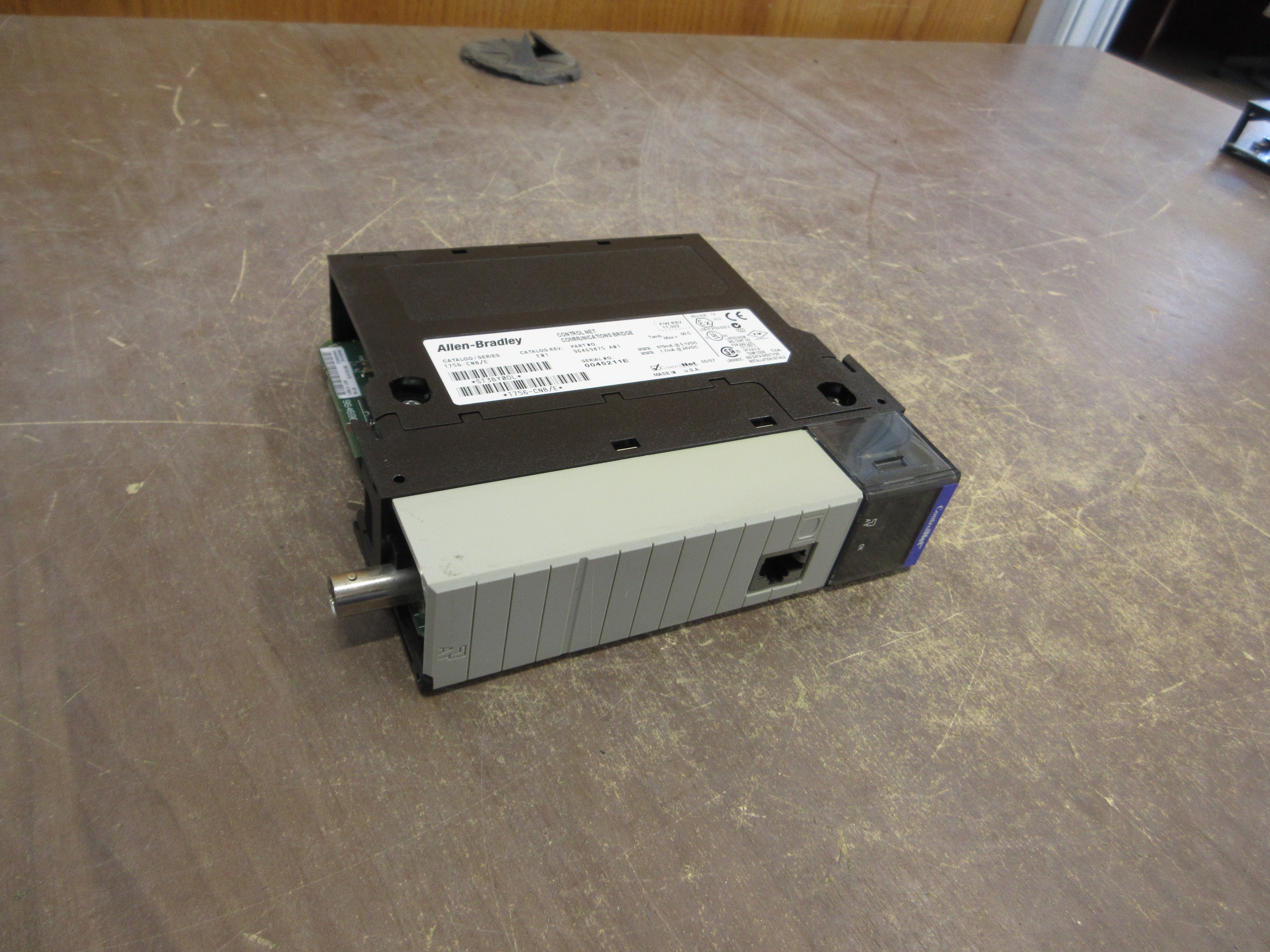 Allen-Bradley ControlLogix Control Net Comm. Bridge Module 1756-CNB/E Rev. E01