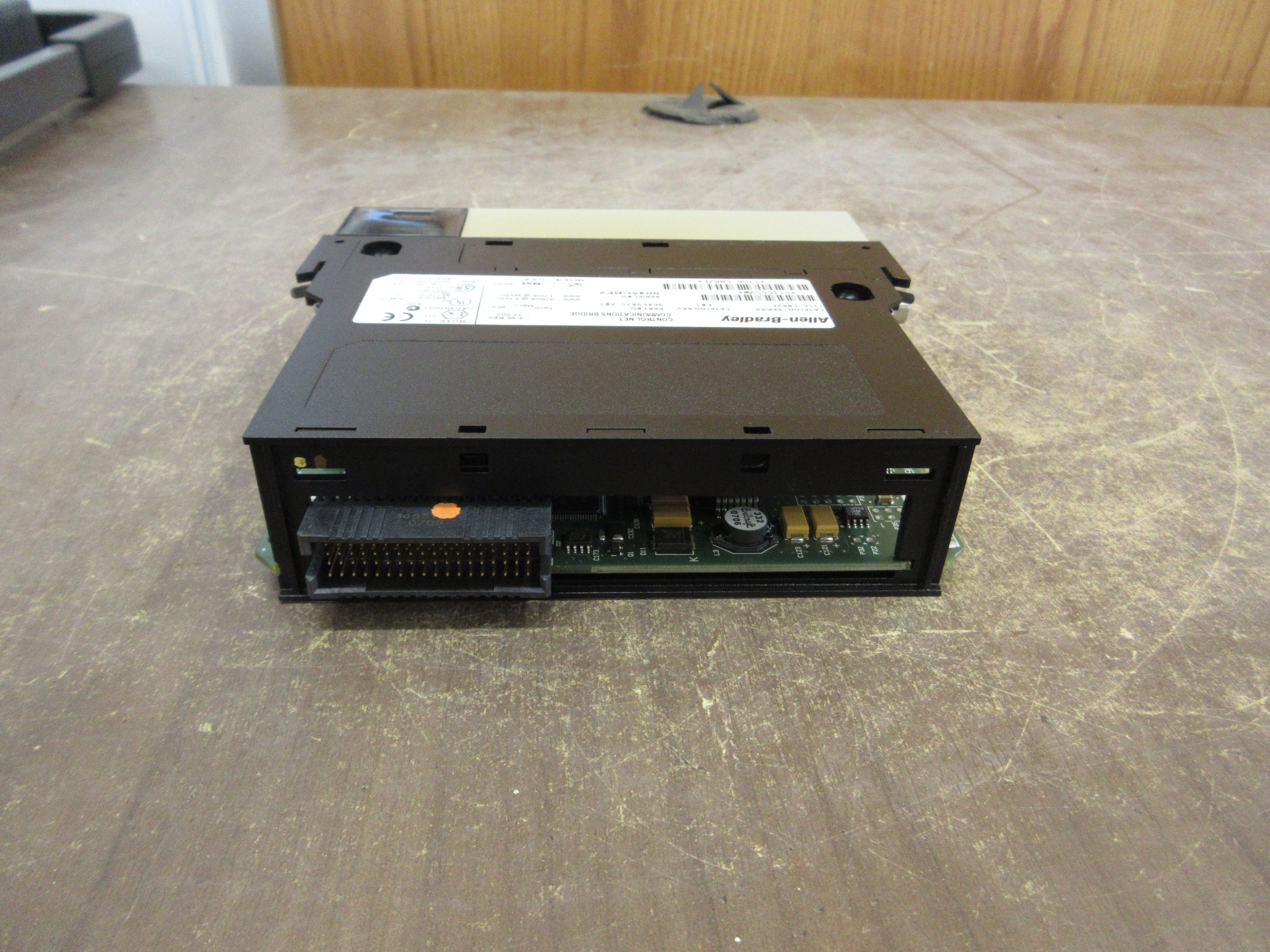 Allen-Bradley ControlLogix Control Net Comm. Bridge Module 1756-CNB/E Rev. E01