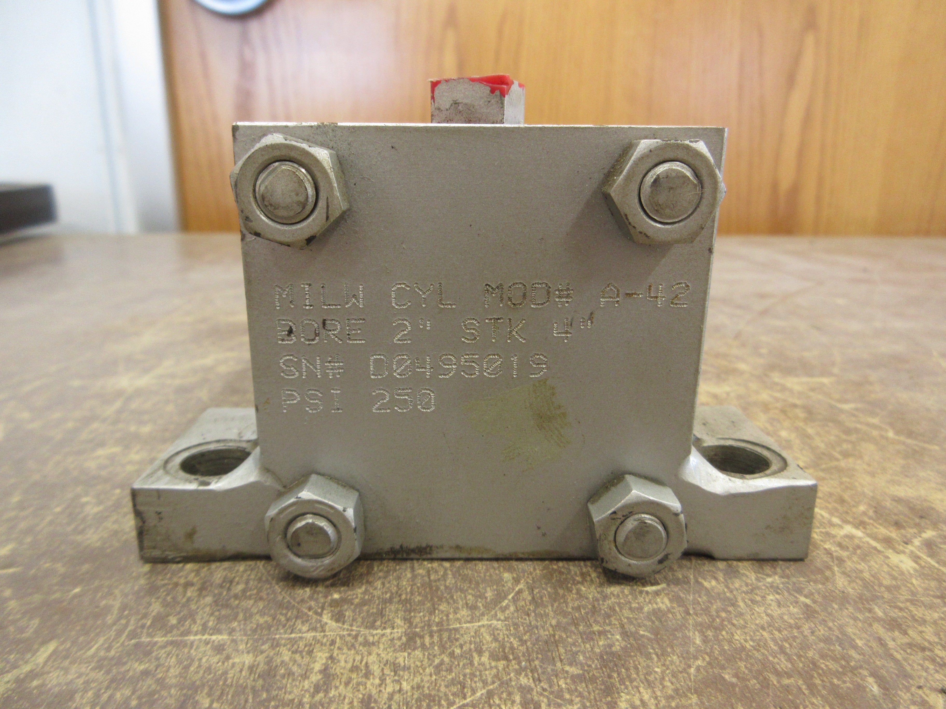 Milwaukee Cylinder Air Cylinder A-42 2" Bore 4" Stroke 250PSI Used