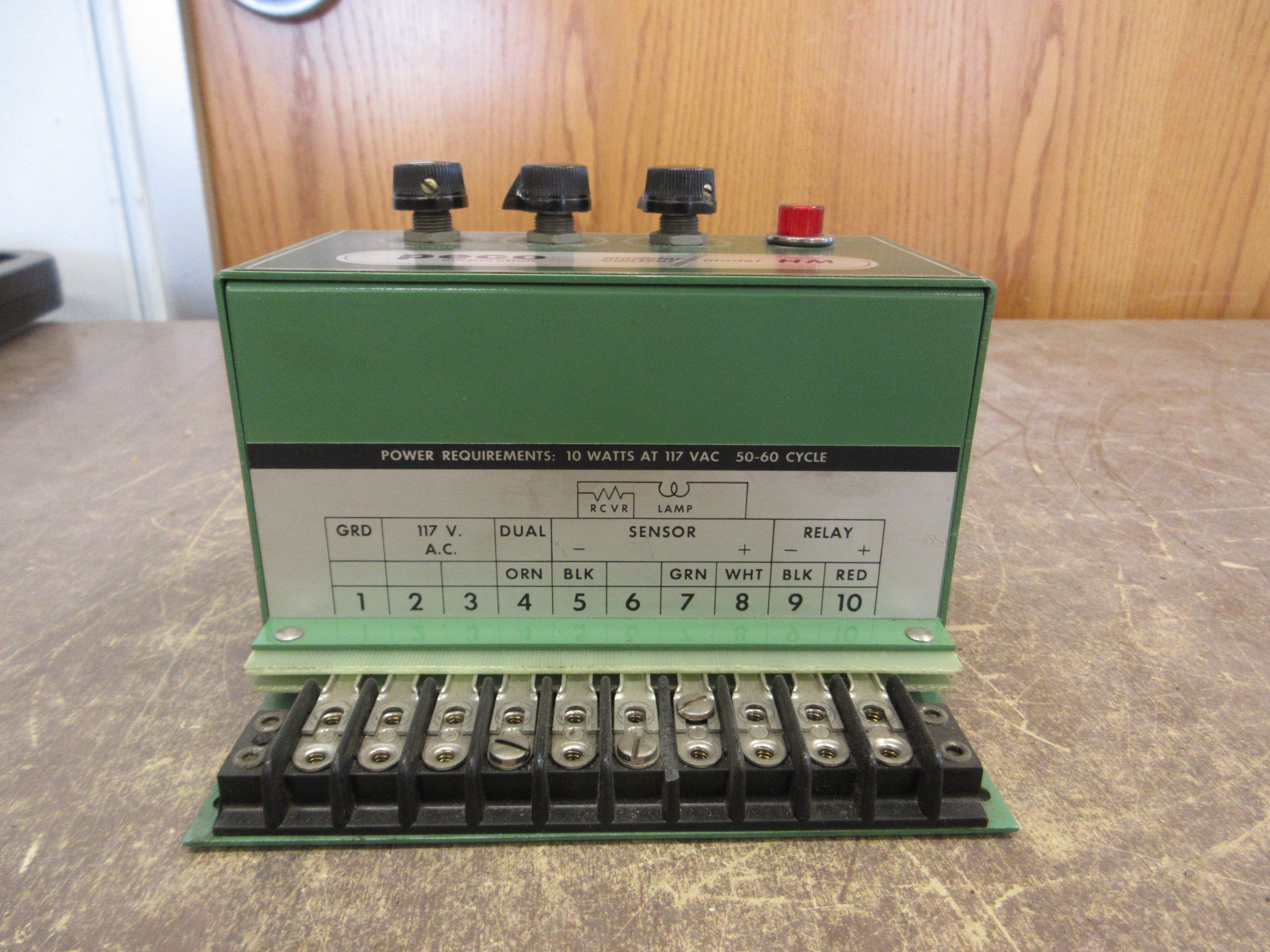 Peco HM On/Off Delay Module C3005-3130 10W 117VAC 50-60Hz Used