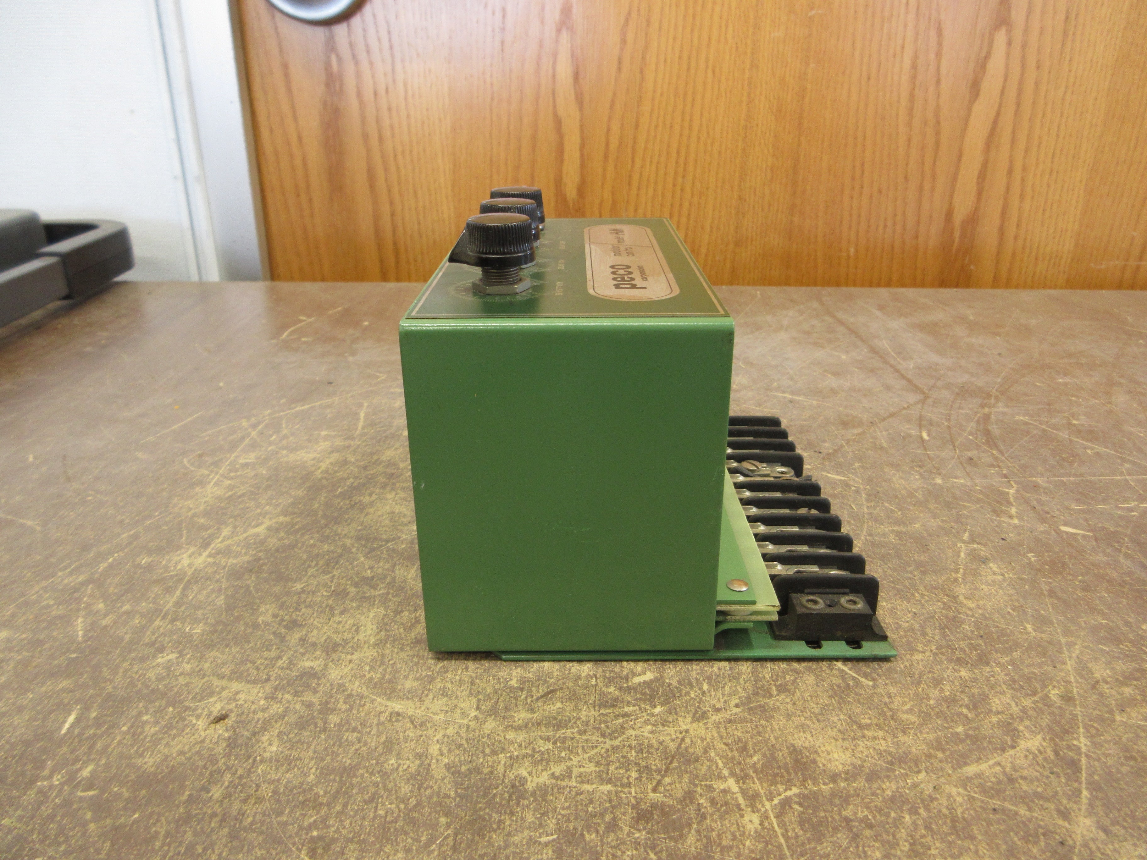Peco HM On/Off Delay Module C3005-3130 10W 117VAC 50-60Hz Used