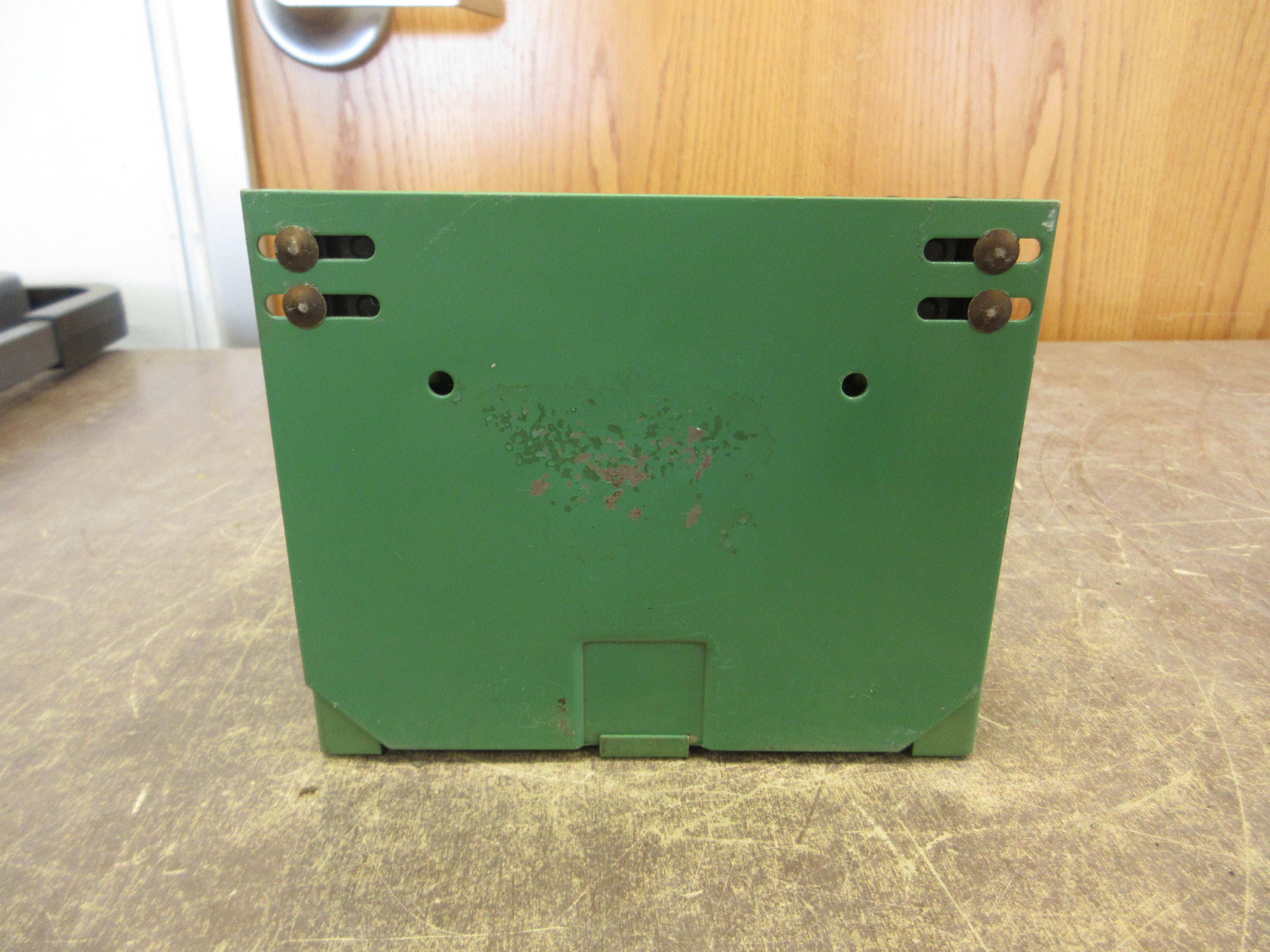 Peco HM On/Off Delay Module C3005-3130 10W 117VAC 50-60Hz Used