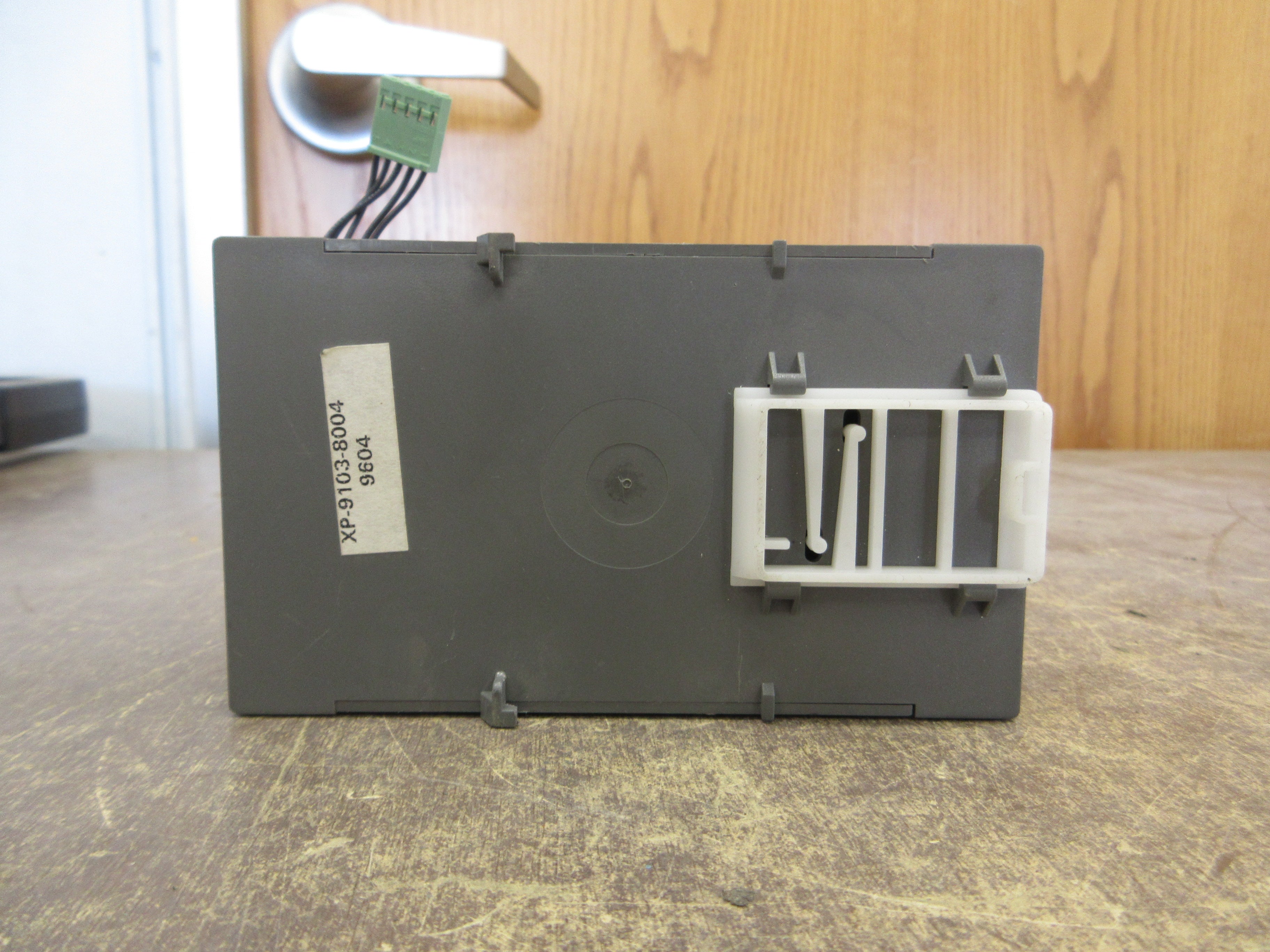 Johnson Controls Metasys XT9103 Expansion Module XP-9103-8004 Used