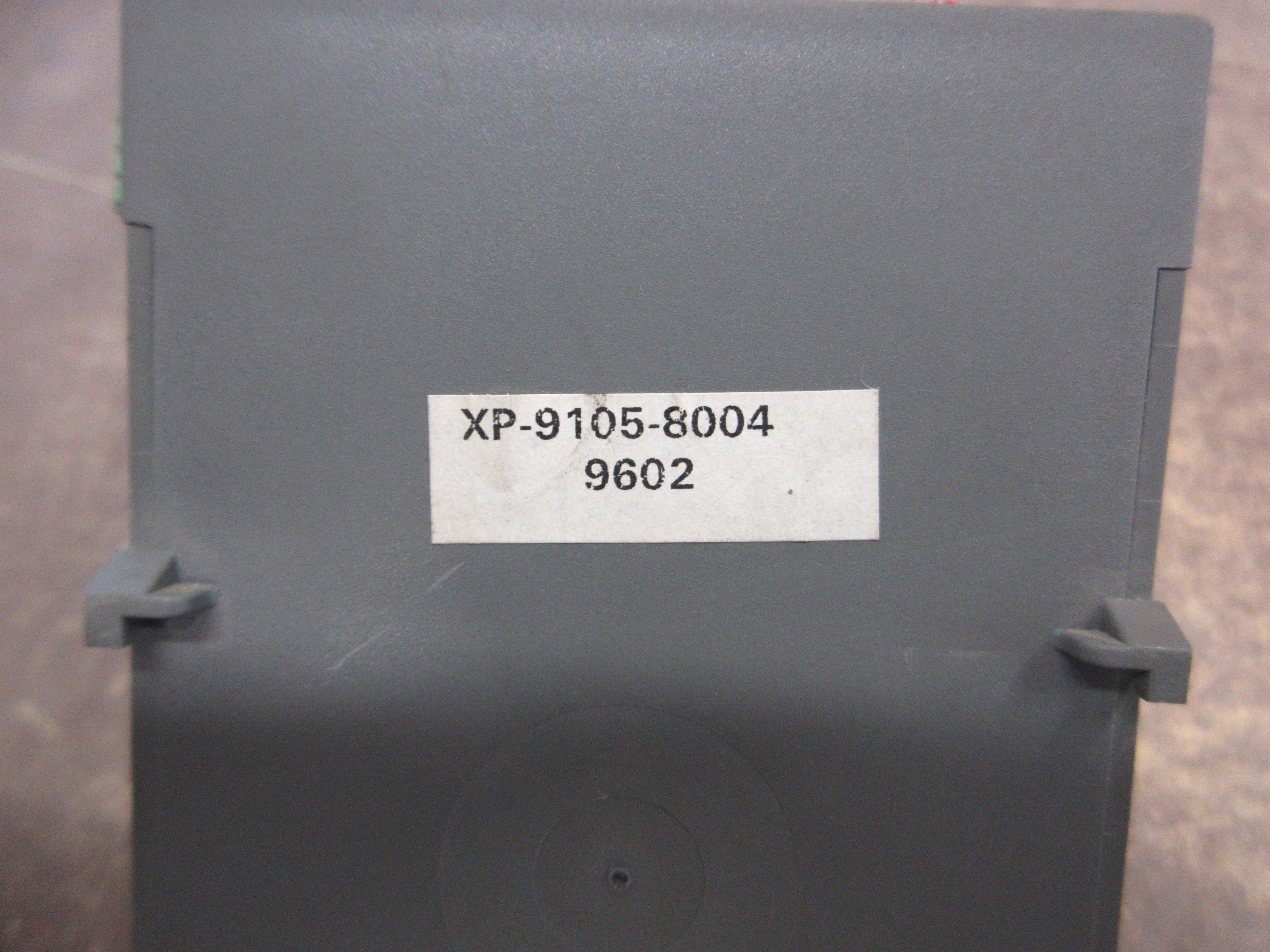 Johnson Controls Metasys Expansion Module XP-9105-8004 *No Terminal Covers* Used