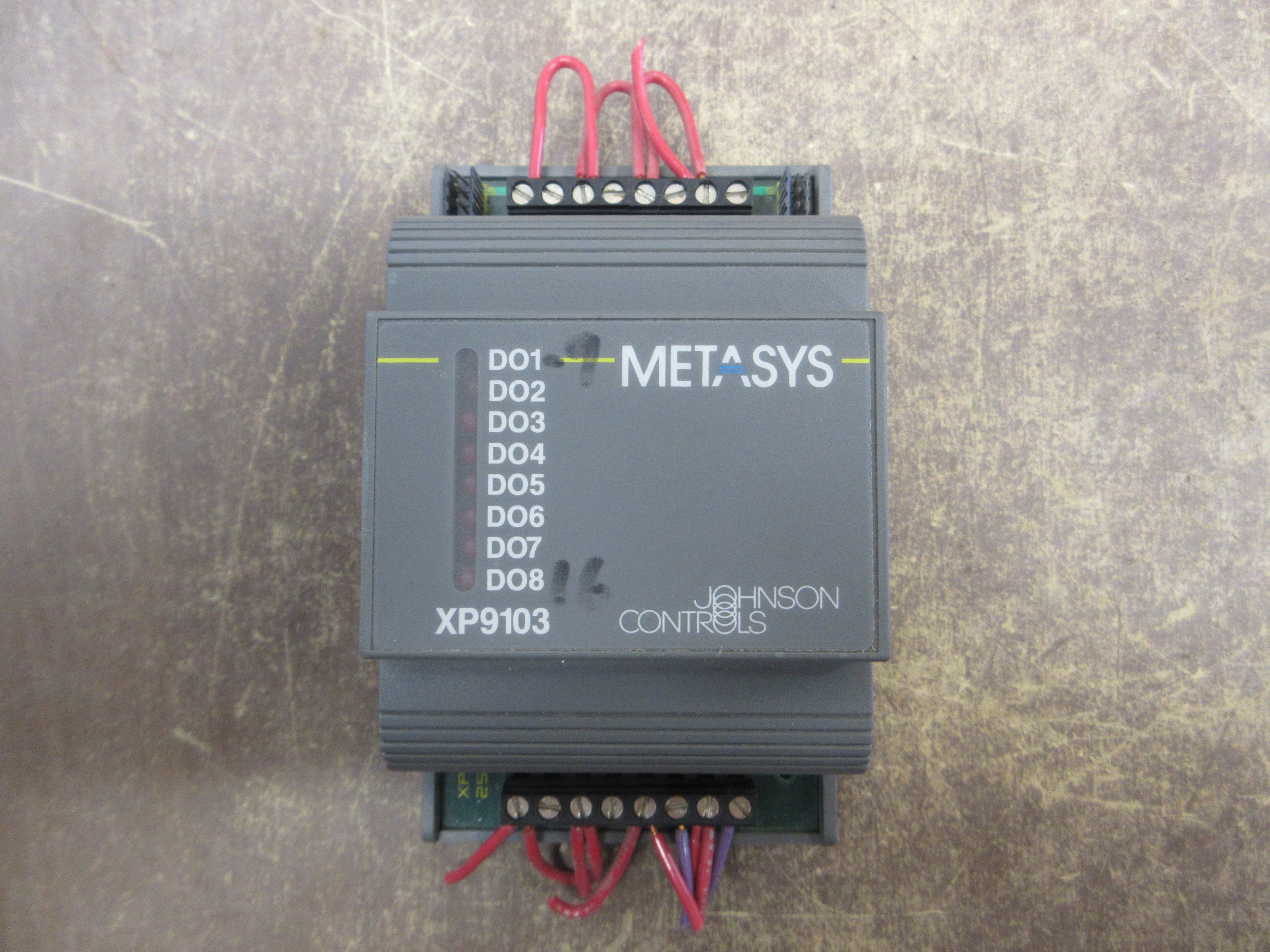 Johnson Controls Metasys XT9103 Expansion Module XP-9103-8004 Used