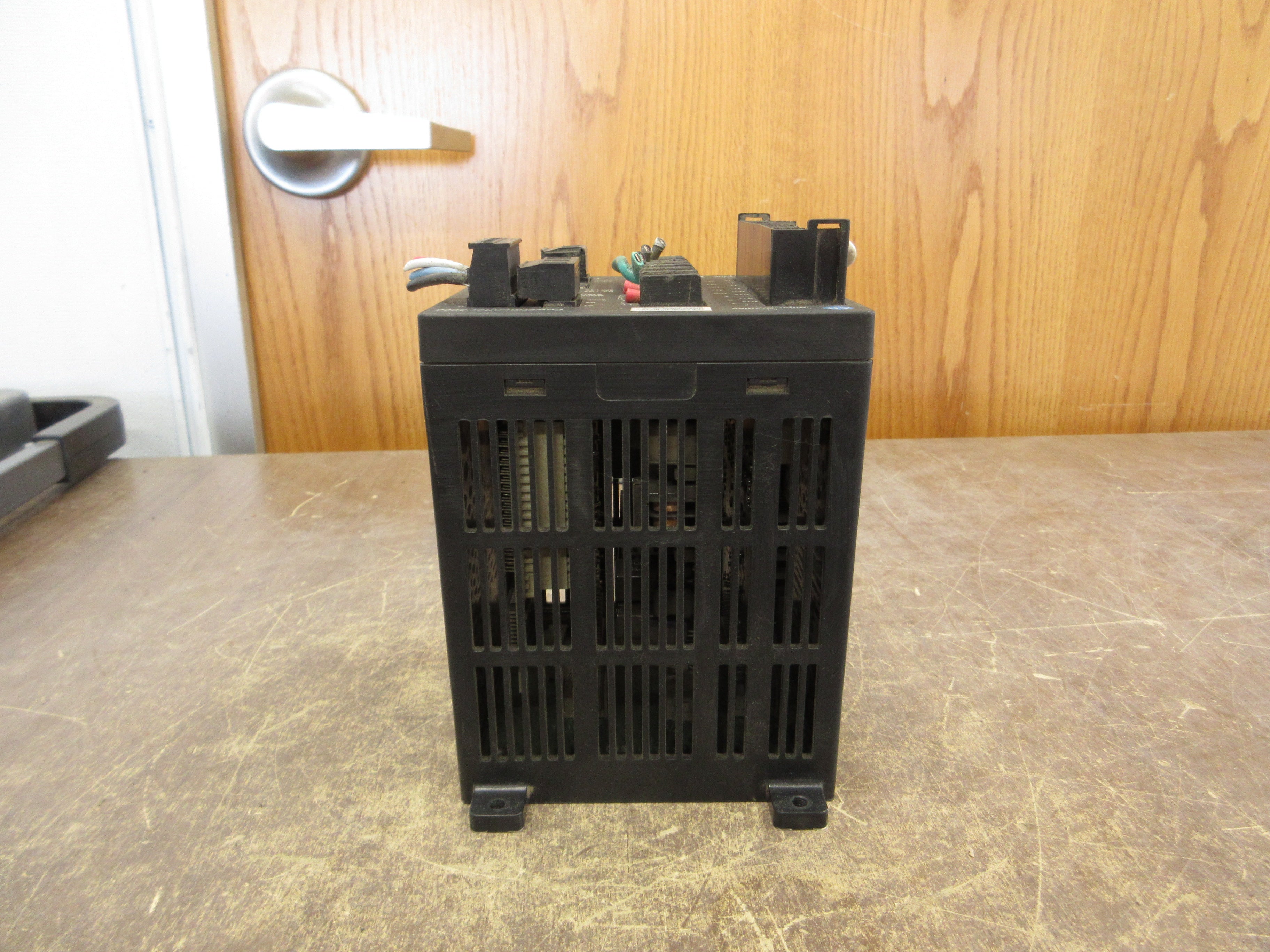 Allen-Bradley Powermonitor 3000 Control Module 1404-M405A-DNT Ser. A Used