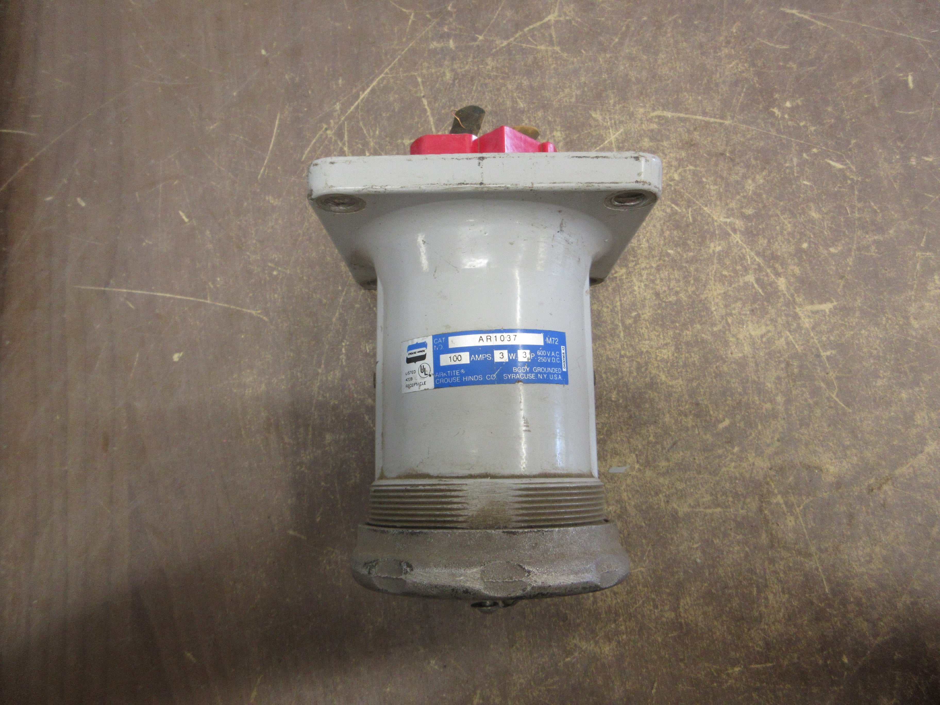Crouse-Hinds Arktite Receptacle AR1037 M72 100A 600V 3W 3P Used