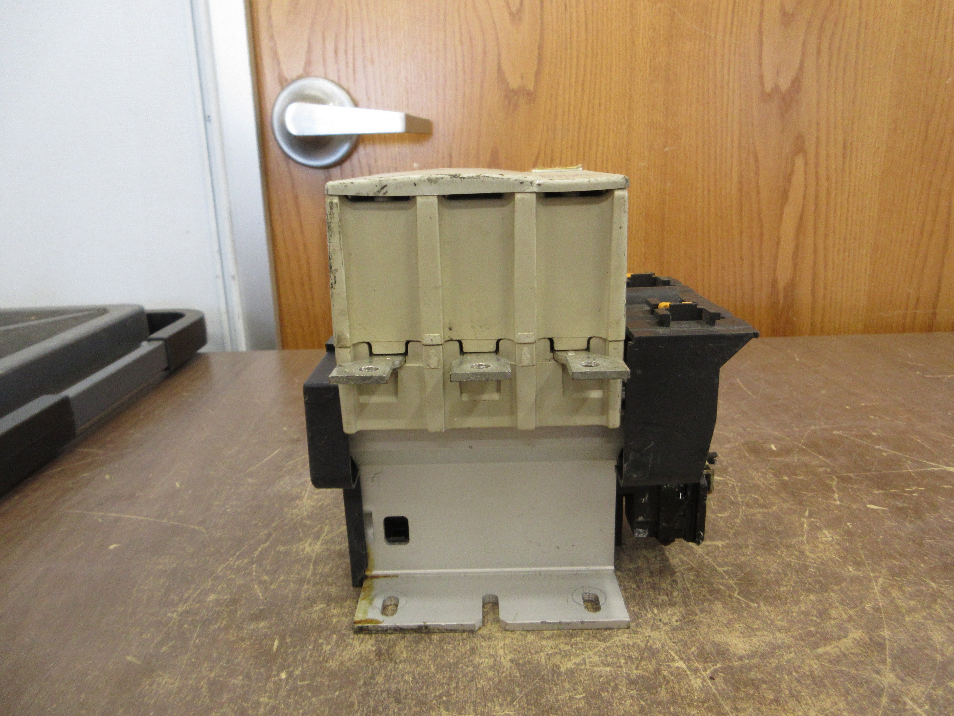 Telemecanique Contactor LC1F115 265/277V Coil 175A 600V Used